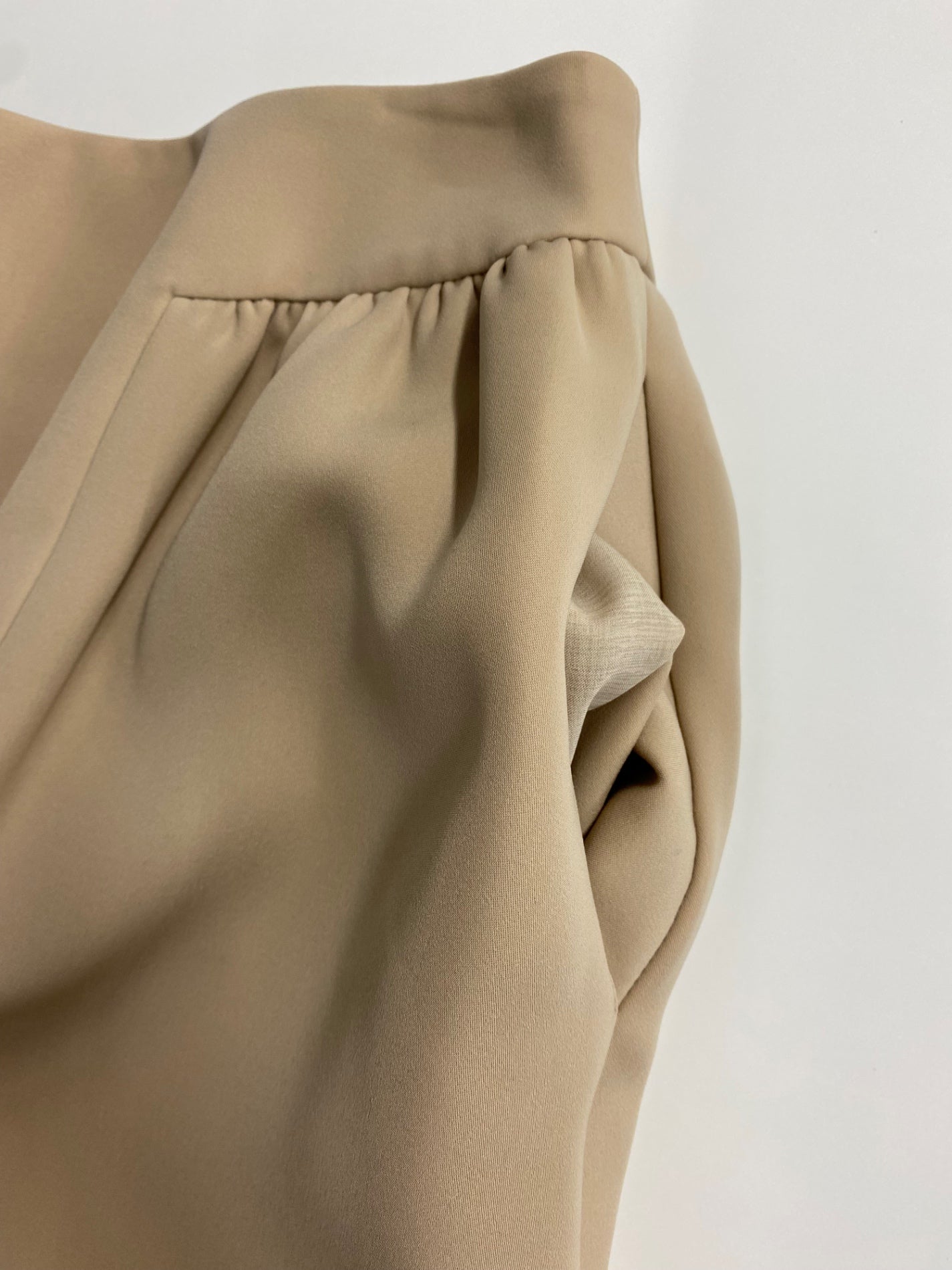 ルネ 5514020 スカート 38 ベージュ ITW7C3EEOIB6 【SALE】