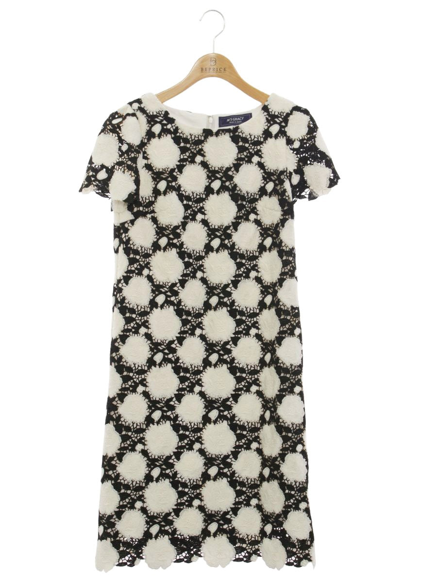 新品☆ エムズグレイシー の小花ブーケ刺繍リボン付きワンピース エムズグレイシー 811114 ワンピース 38 ホワイト/ブラック 花 リボン