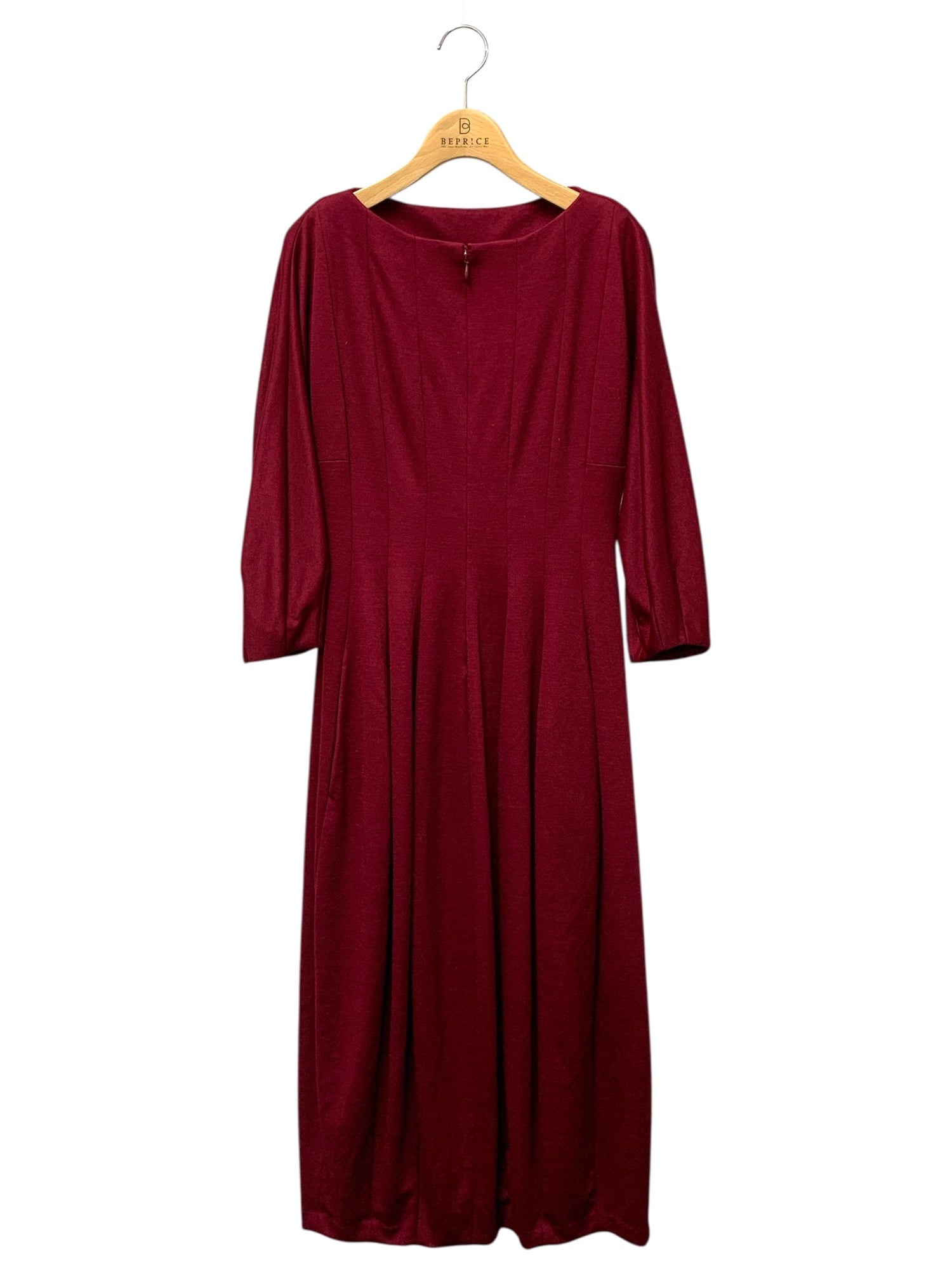 【新品✨】定価64,000円❤️シビラ✨サイズM（S相当）ウールワンピース シビラ ワンピース M ワインレッド ウール タック | 中古ブランド品