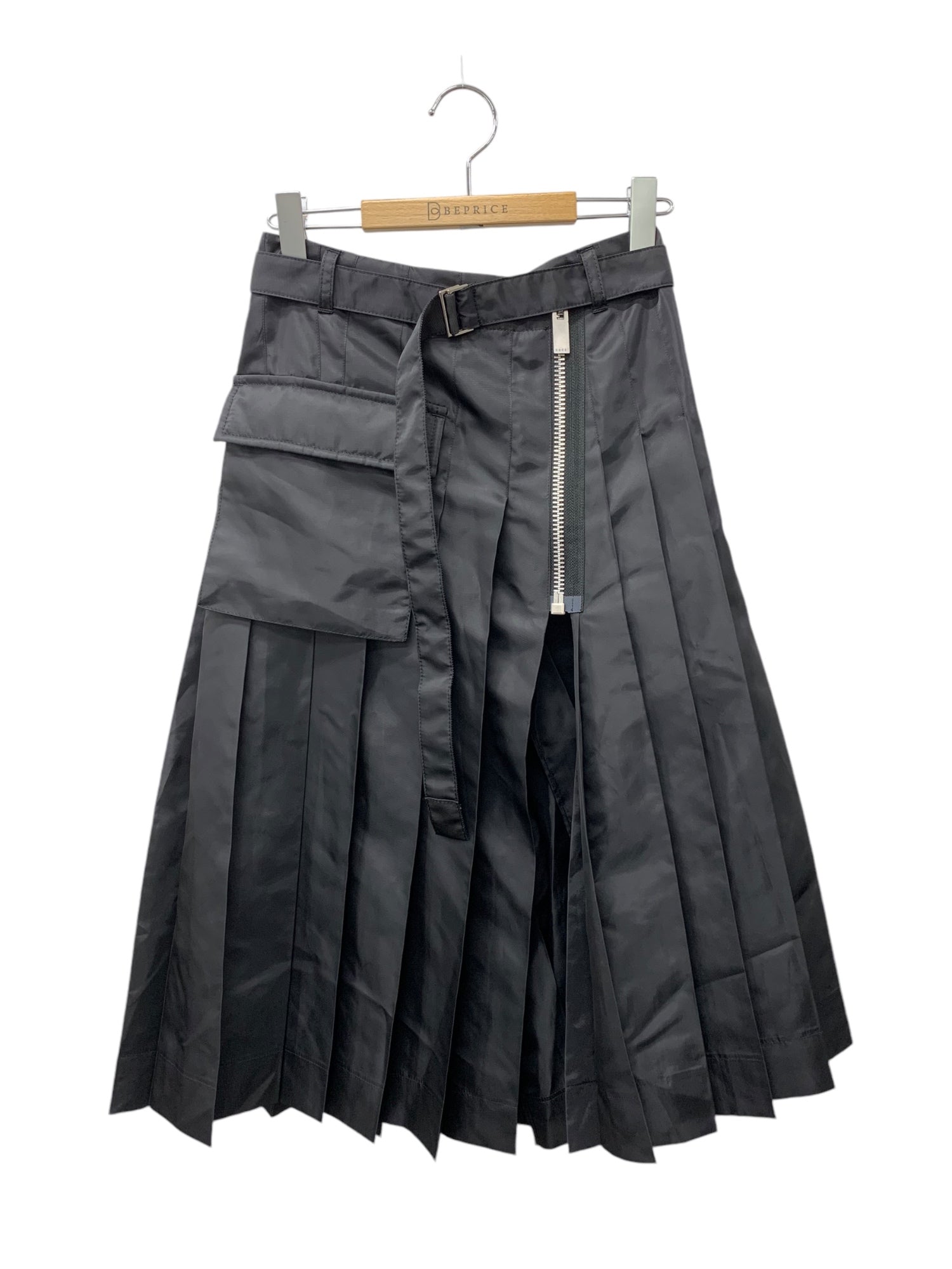 サカイ Nylon Twill Skirt 24-07386 アシンメトリースカート 0 ブラック '24 | 中古ブランド品・古着通販ビープライス