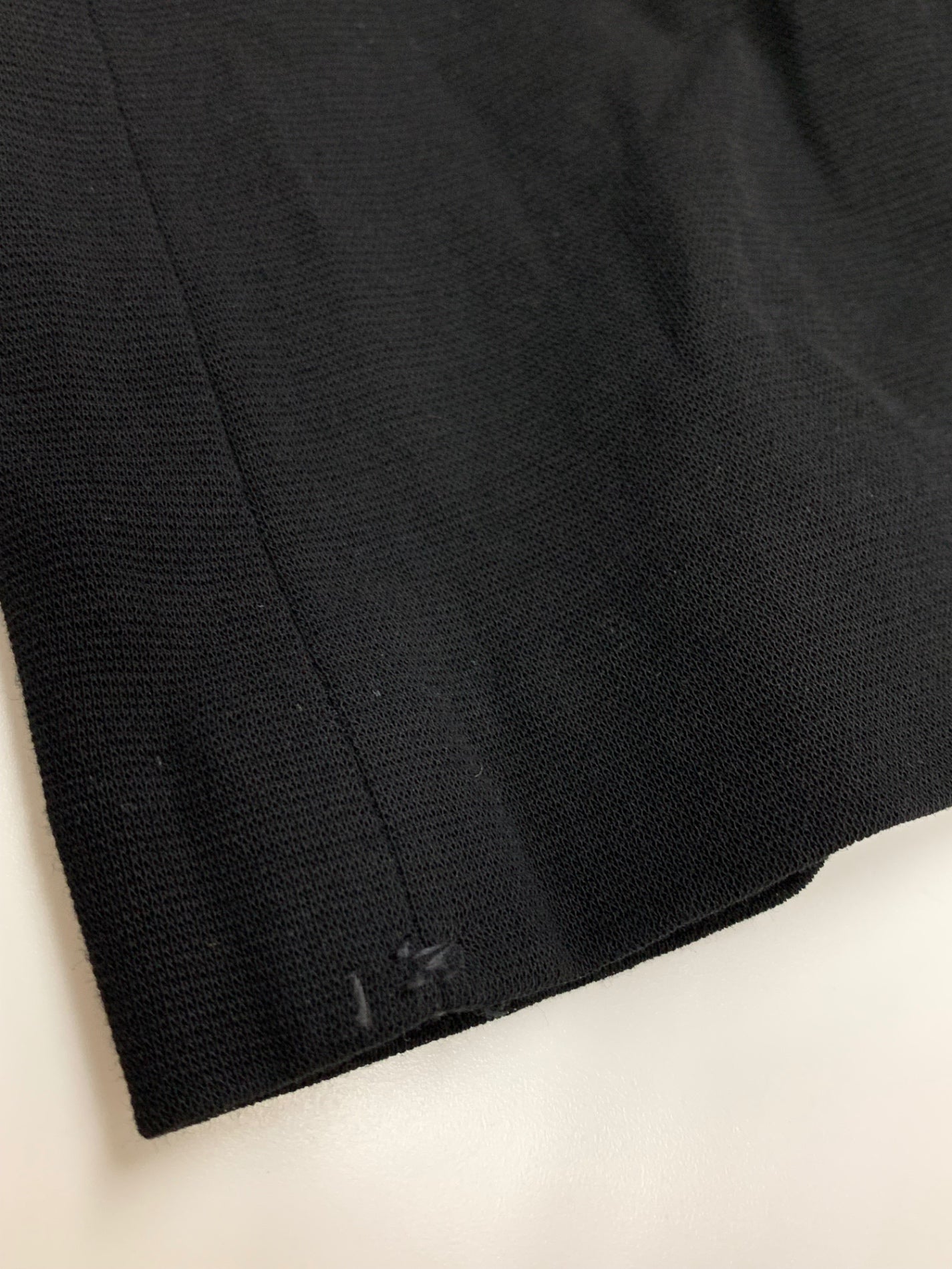 トゥービーシック UM435-401-09 ワンピース 40 ブラック タック くるみボタン ITXDGIELBL5W