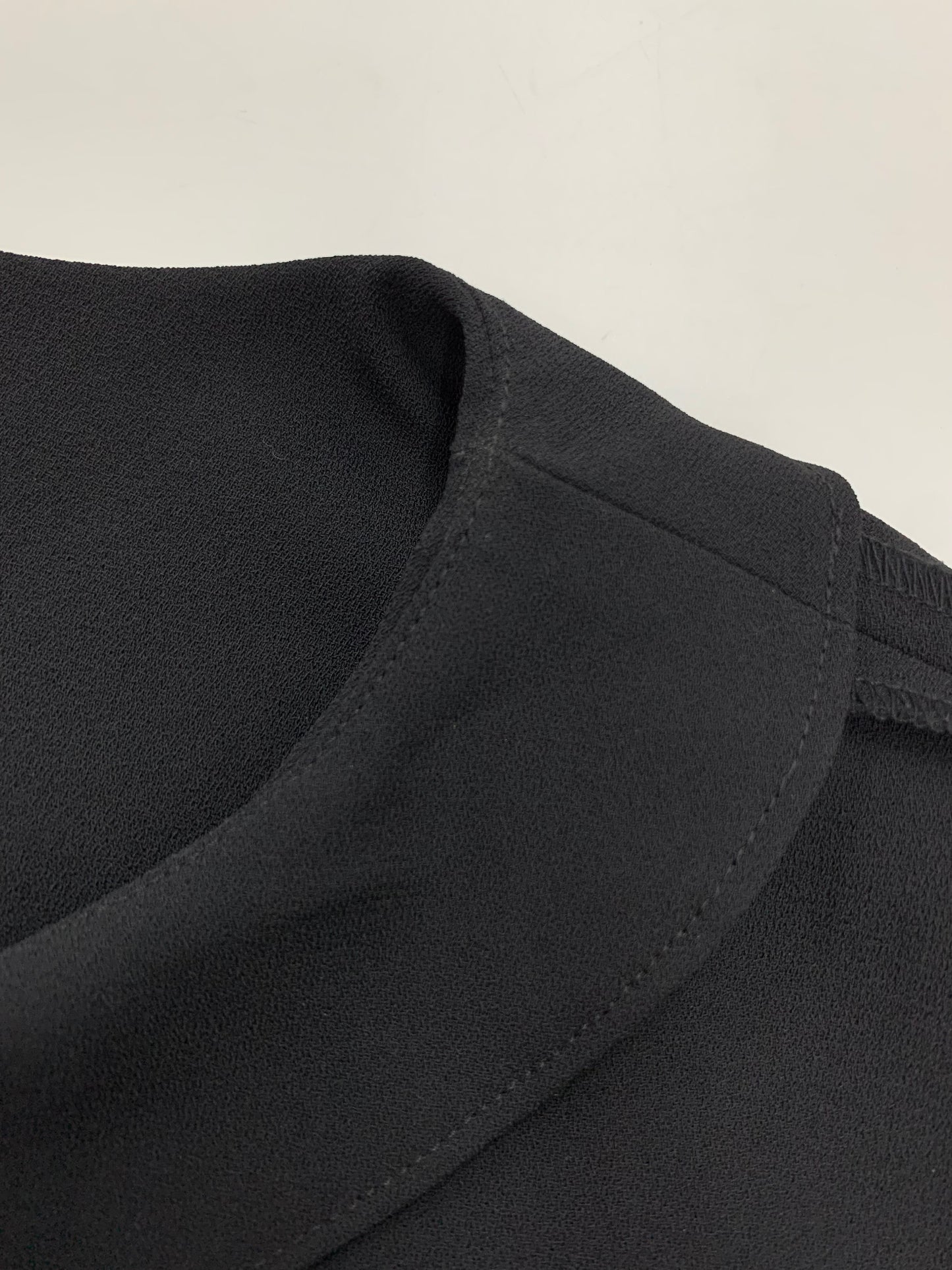 アドーア 531-8110325 ブラウス 38 ブラック アシンメトリー IT9HNSJQOSSO 【SALE】