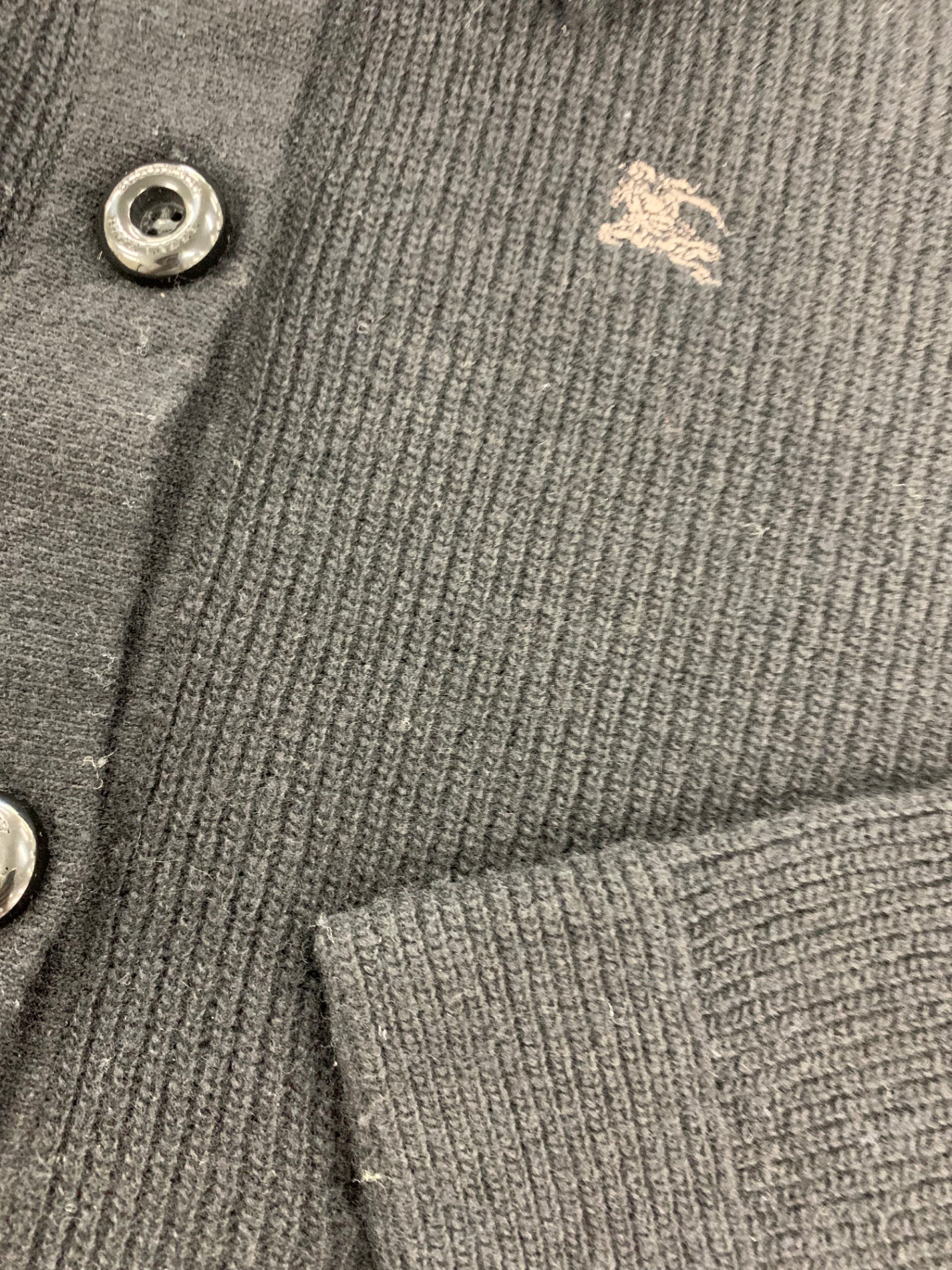 バーバリーブルーレーベル E1N35-422-09 カーディガン 38 ブラック ウール混 リボンブローチ付き ITX08HOWSUNQ