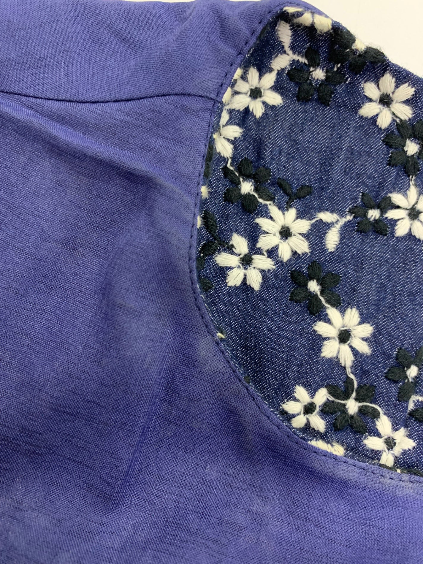 チェスティ 8S533 ワンピース 1 ネイビー フラワー刺繍 ITMJRQ3EOIIS