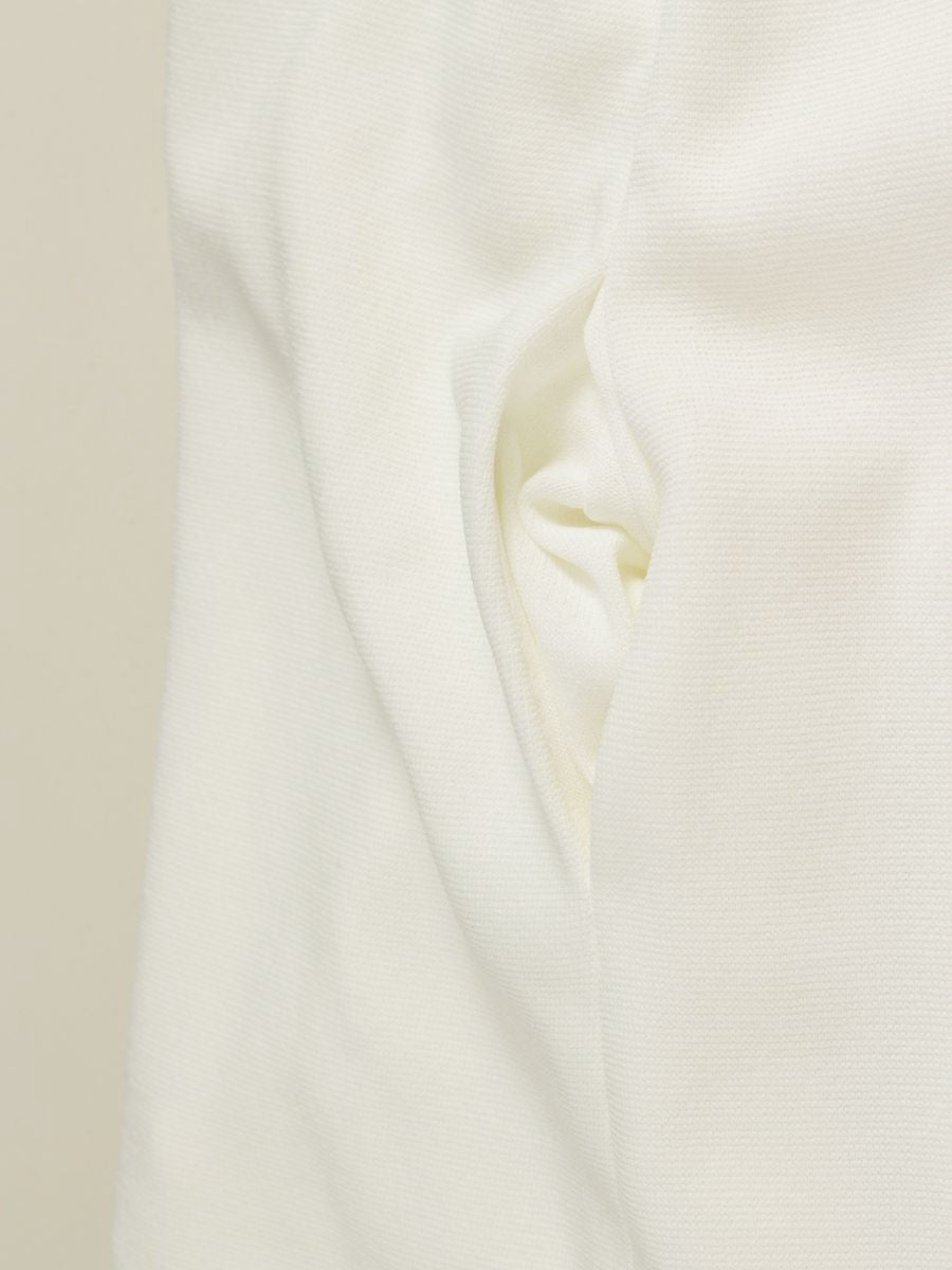 トゥービーシック W5F01-112-02 チュニック 40 ホワイト ニット センタージップ ITN1GLPNXCRC