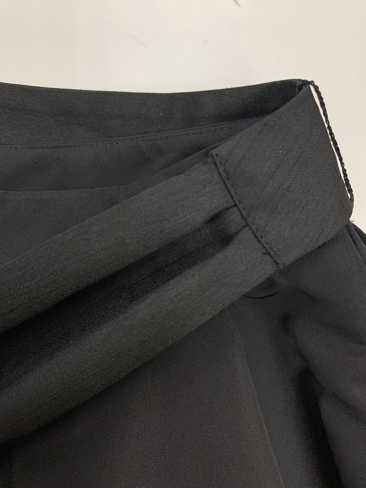 トゥービーシック W5S57-834-09 スカート 40 ブラック スパンコール タックフレア ITC09HHMDLO0