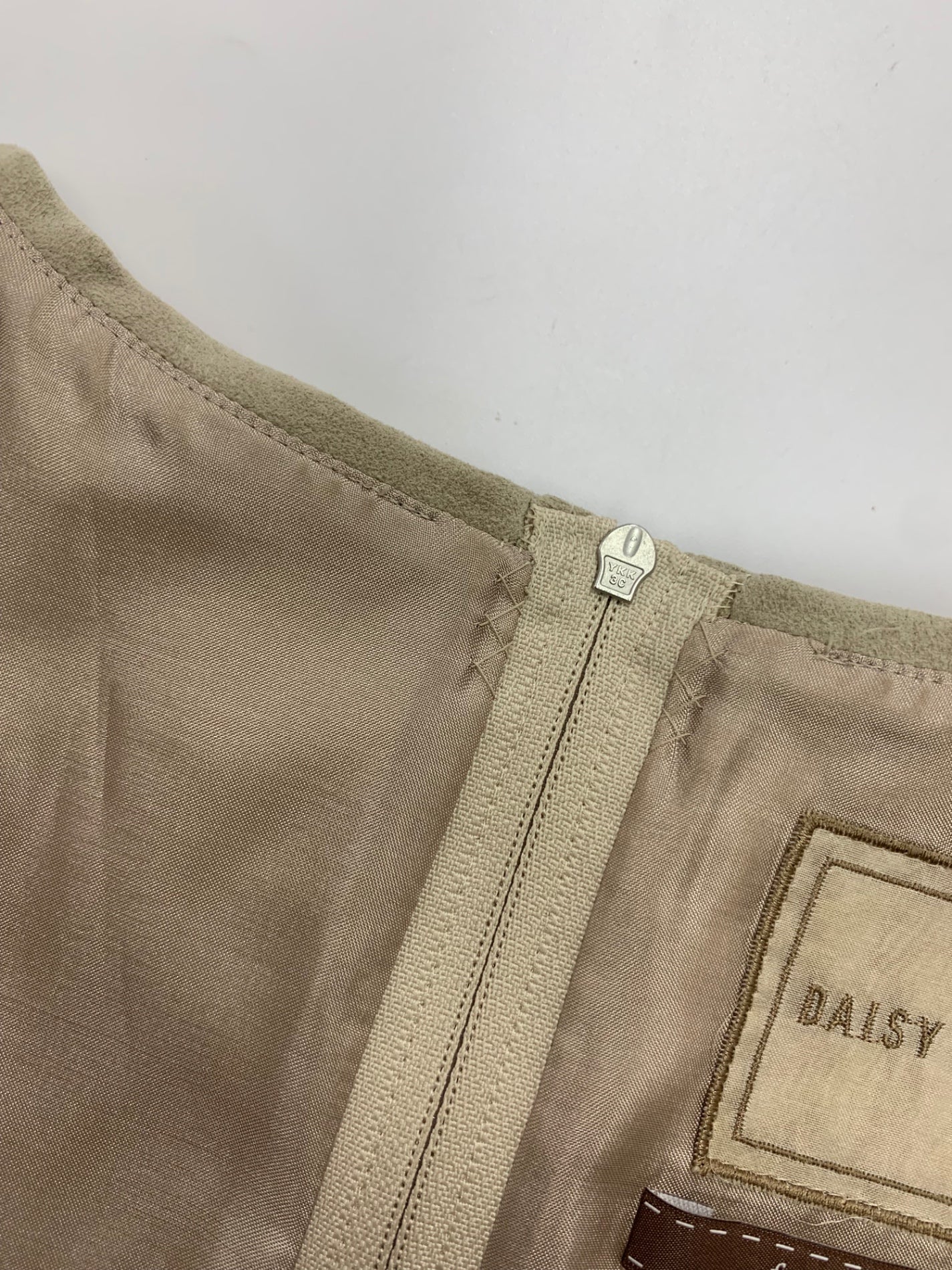 デイジーリン for フォクシー Daisy Suede Dress 36347 ワンピース 40 ベージュ フェイクレザー スエード調 ITHPL3X94E7Y
