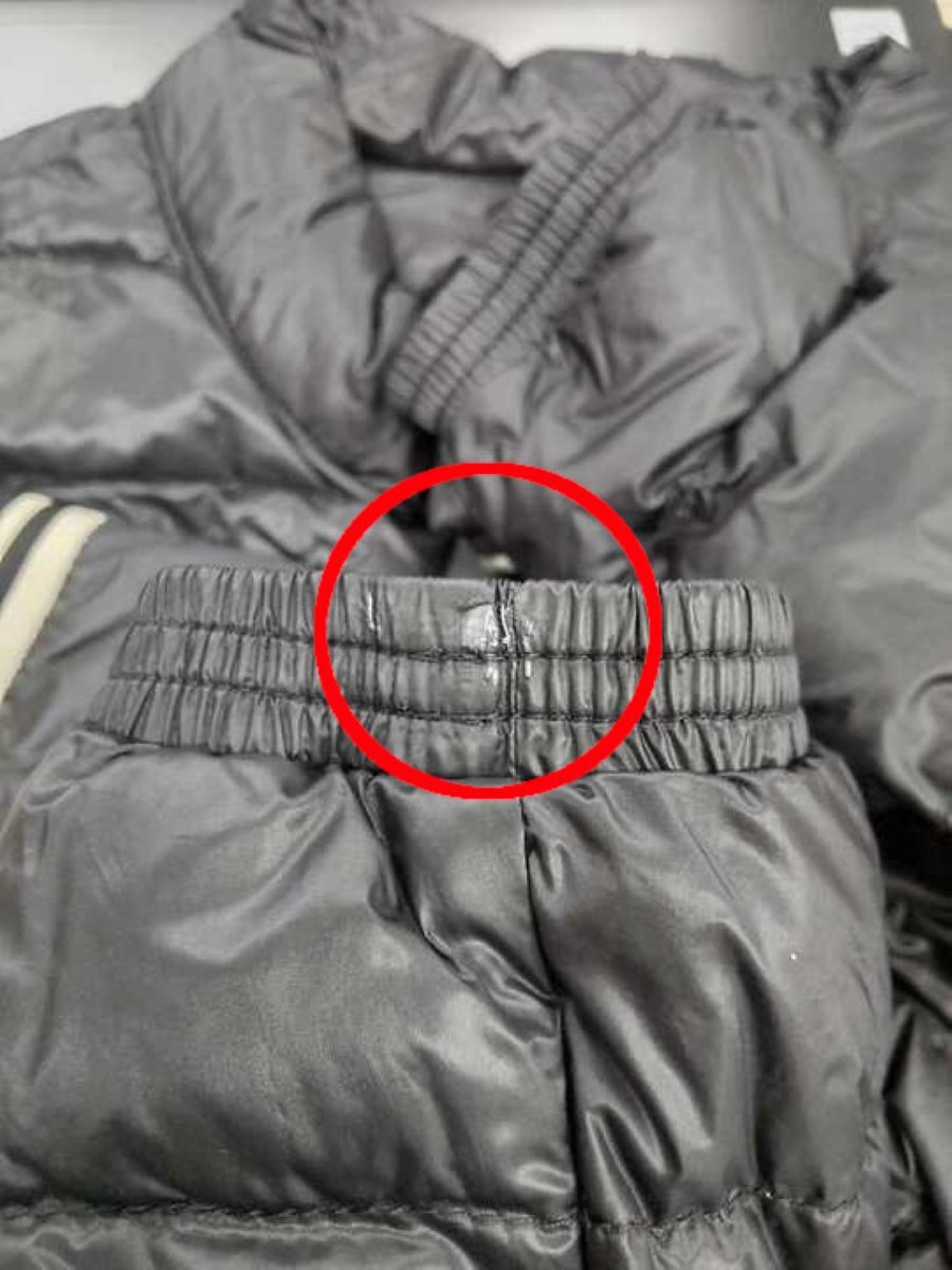 モンクレール RTENALD GIUBBOTTO F10911A10400 53279 ダウンジャケット 3 ブラック ITY6SSRN815J