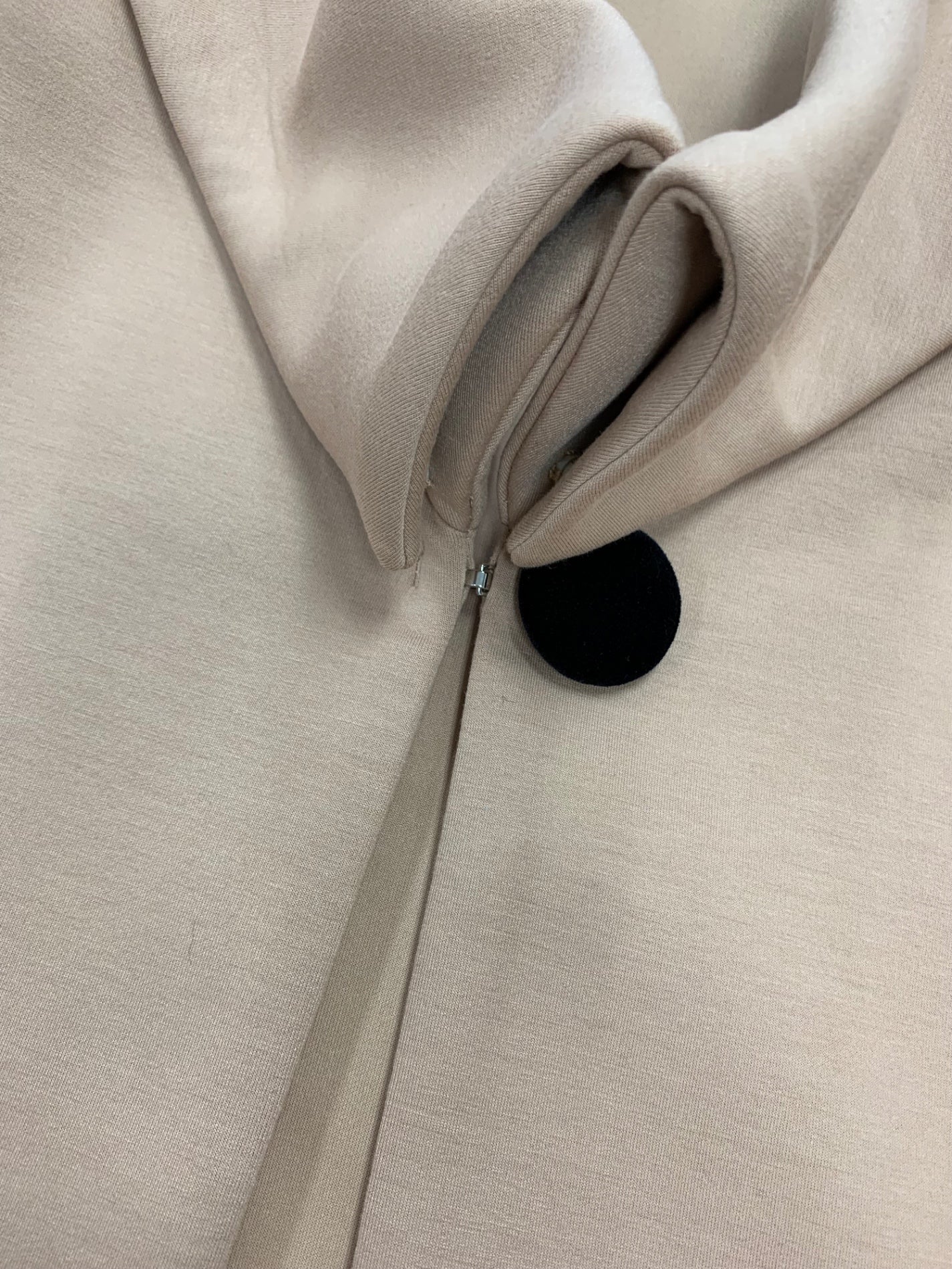 デイジーリン ミルフィーユ スウェット ジャケット Bridgerton 07429 40 ベージュ ベロアボタン ITZU9AA151JG