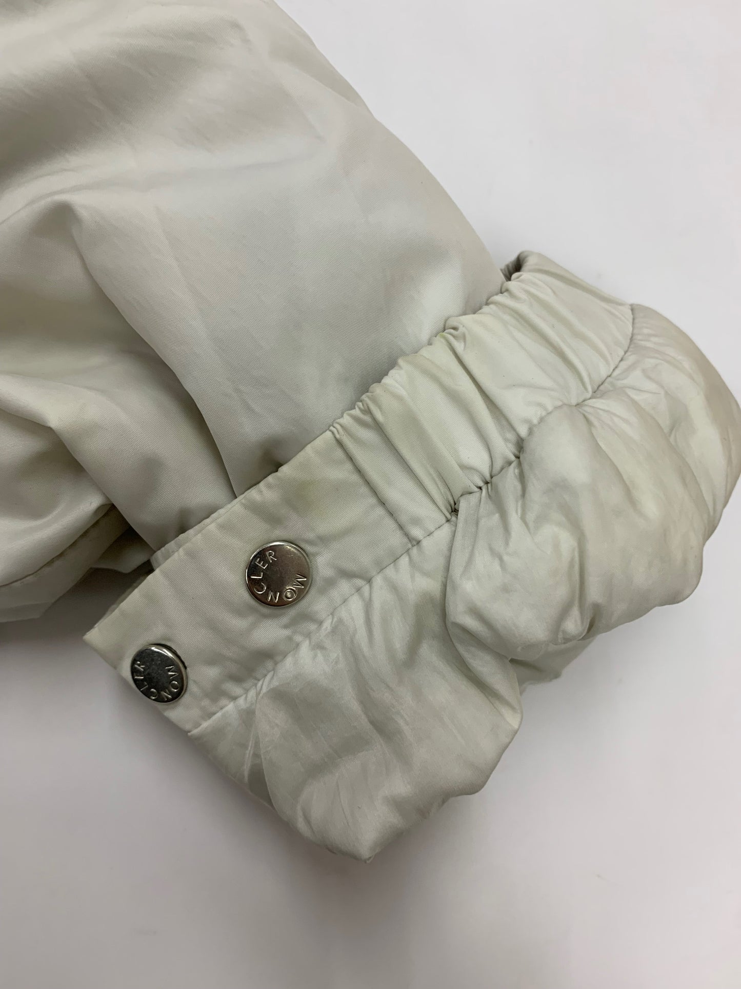 モンクレール NECKER GIUBBOTTO H10911A00005 68352 ダウンジャケット 3 アイボリー トリコロールライン フーデッド ITSOQVHUG2MG