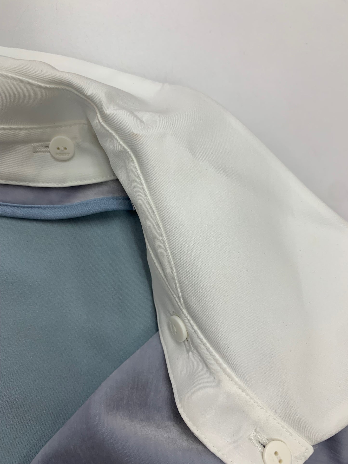 ベロアノワール by フォクシーニューヨーク CARDIGAN SASHA 43862 カーディガン 40 ブルー ITNPFI3GJTT2