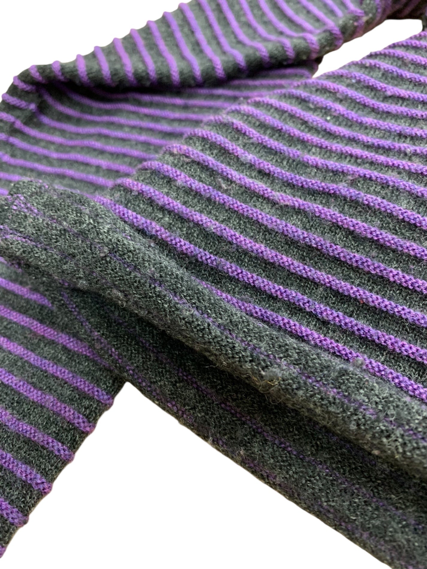 イッセイミヤケ ME83KN039 タートルネックニット 2 パープル パイピング ITUHH57IYJW8 【SALE】