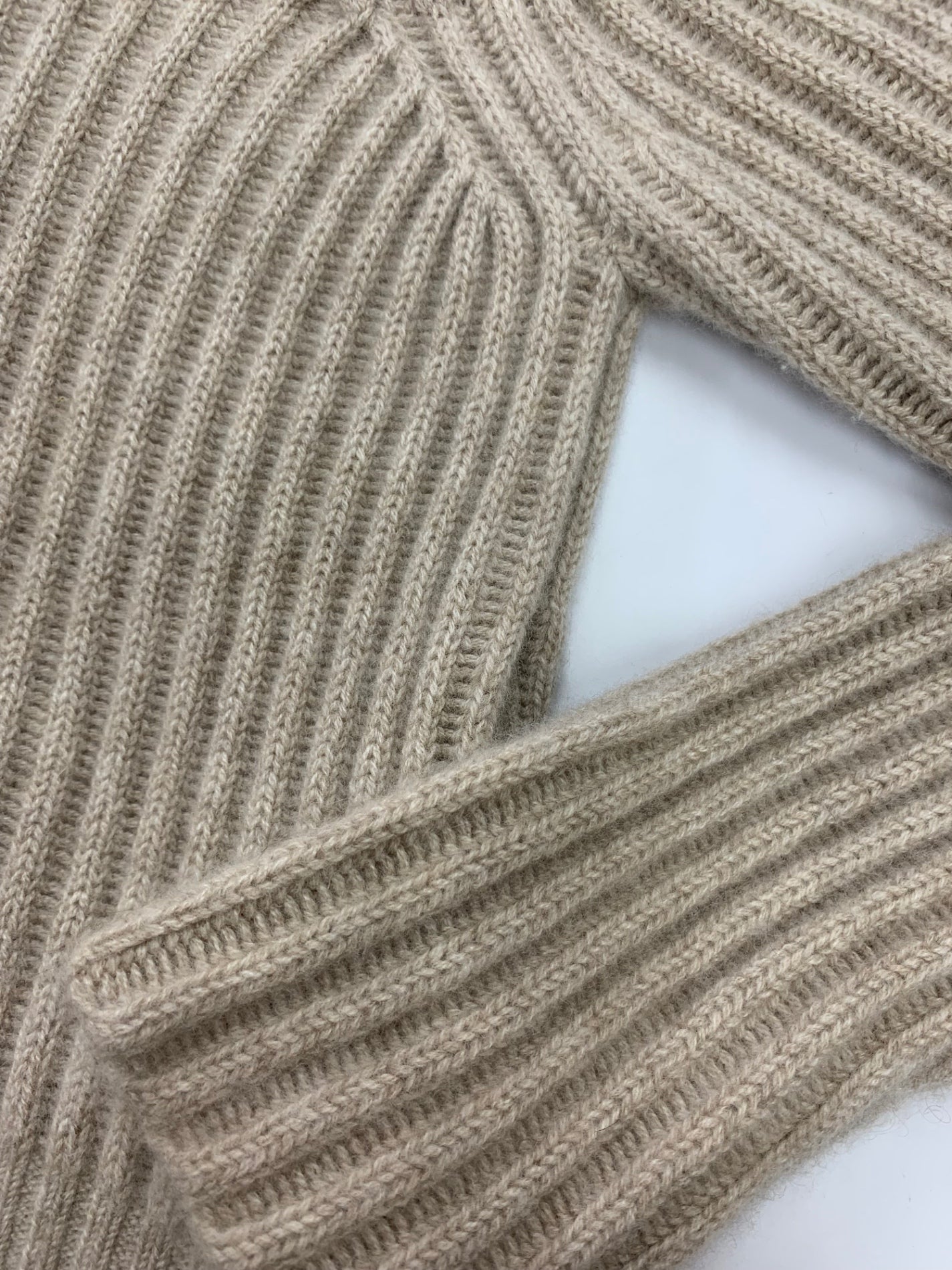 フォクシーブティック ジャケット Boys Cool 33250 ニットジャケット F ベージュ カシミヤ ITDYFWSVV01S