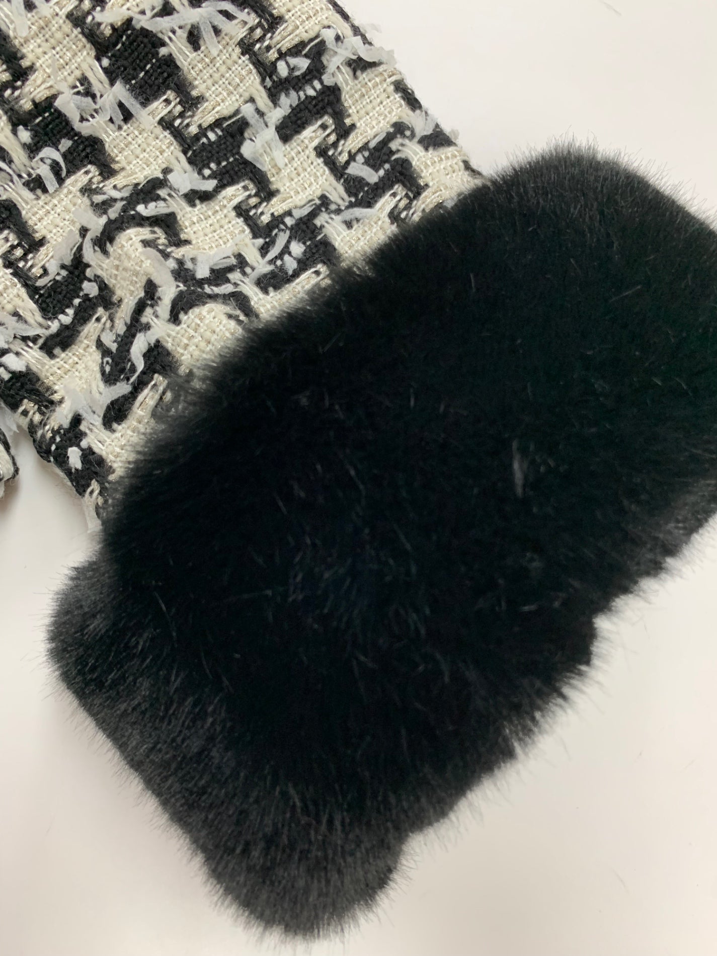 エムズグレイシー 914528 ジャケット 38 ホワイト ツイード ファーカフス付き IT0GRQSB5J5G