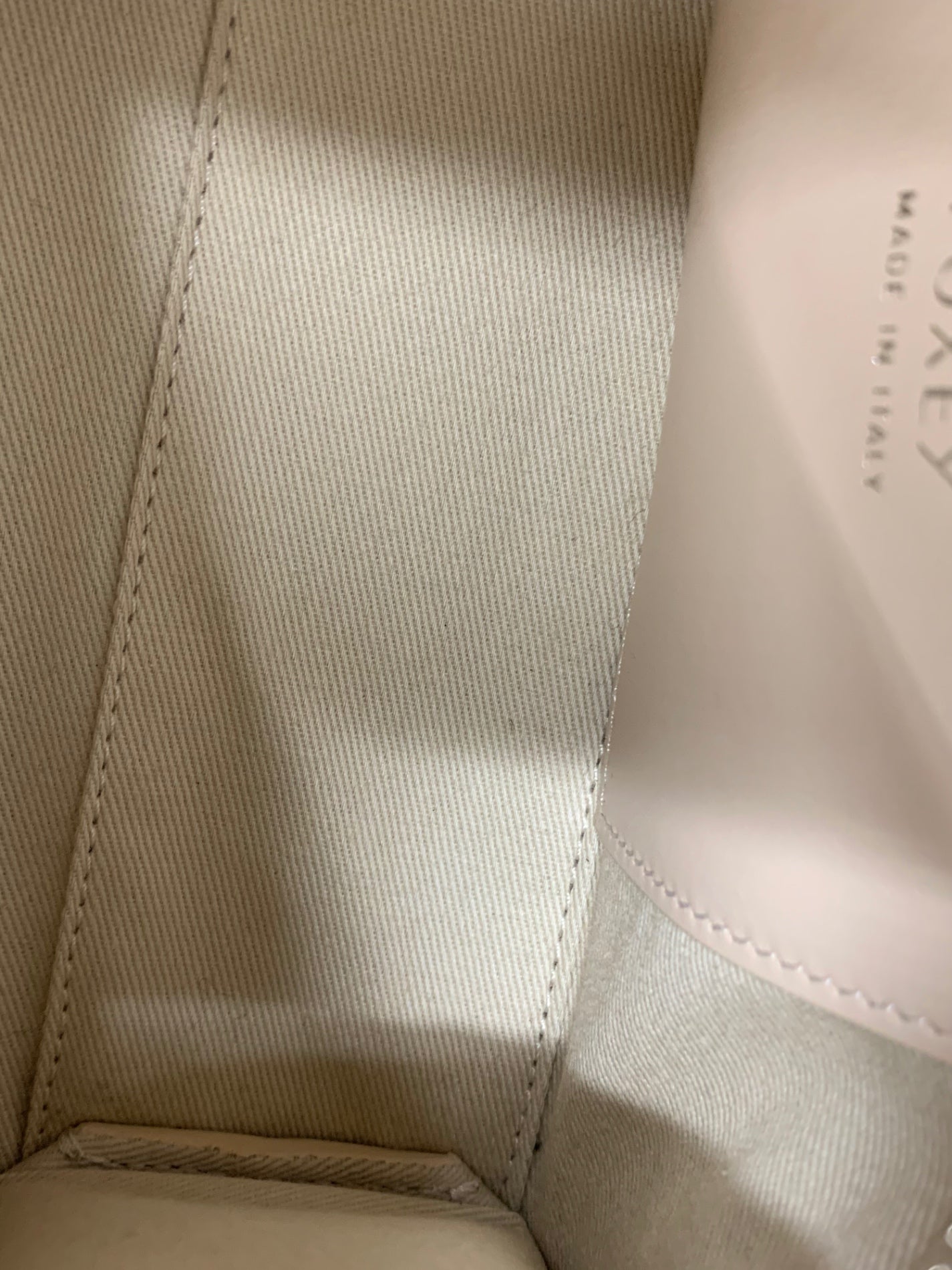 フォクシーブティック Bag Petit Eclair 40911 ハンドバッグ ベージュ ITZTPEF7RLW4 【SALE】