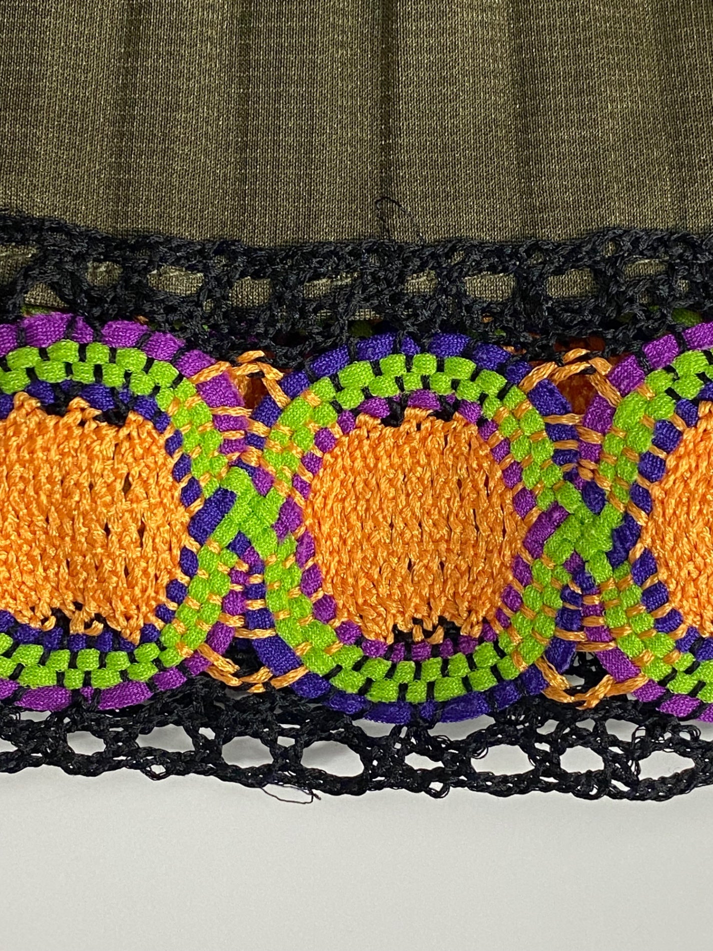 プリーツプリーズイッセイミヤケ PP73-JG575 スカート 1 カーキグリーン フレア 刺繍 IT0HMVP1I5YA