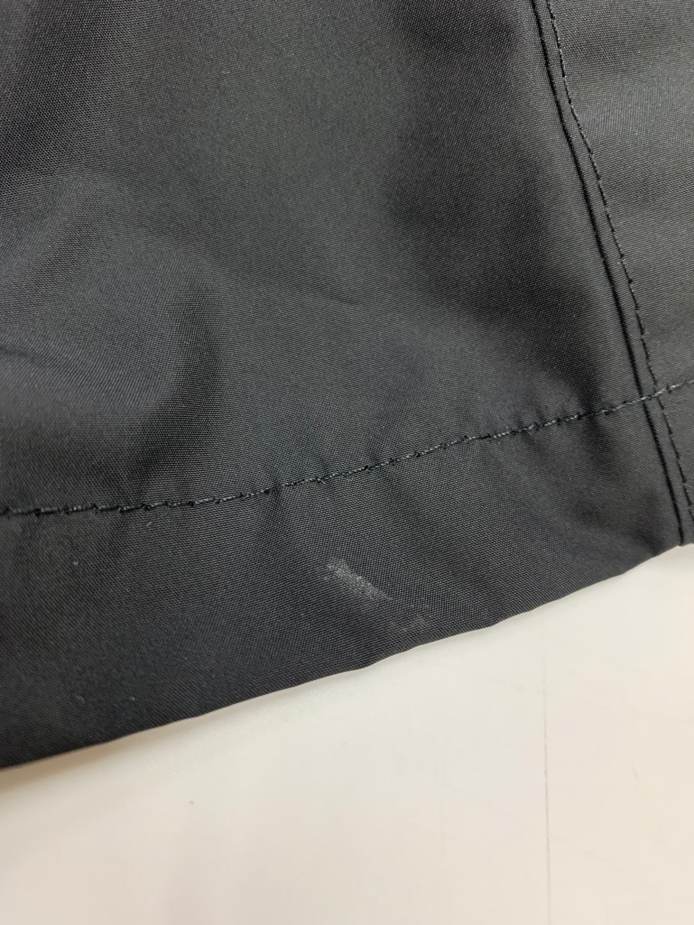 モンクレール サイプリエンヌ 210934907900 トレンチコート 0 ブラック ナイロン ITUCHSKP8D0I