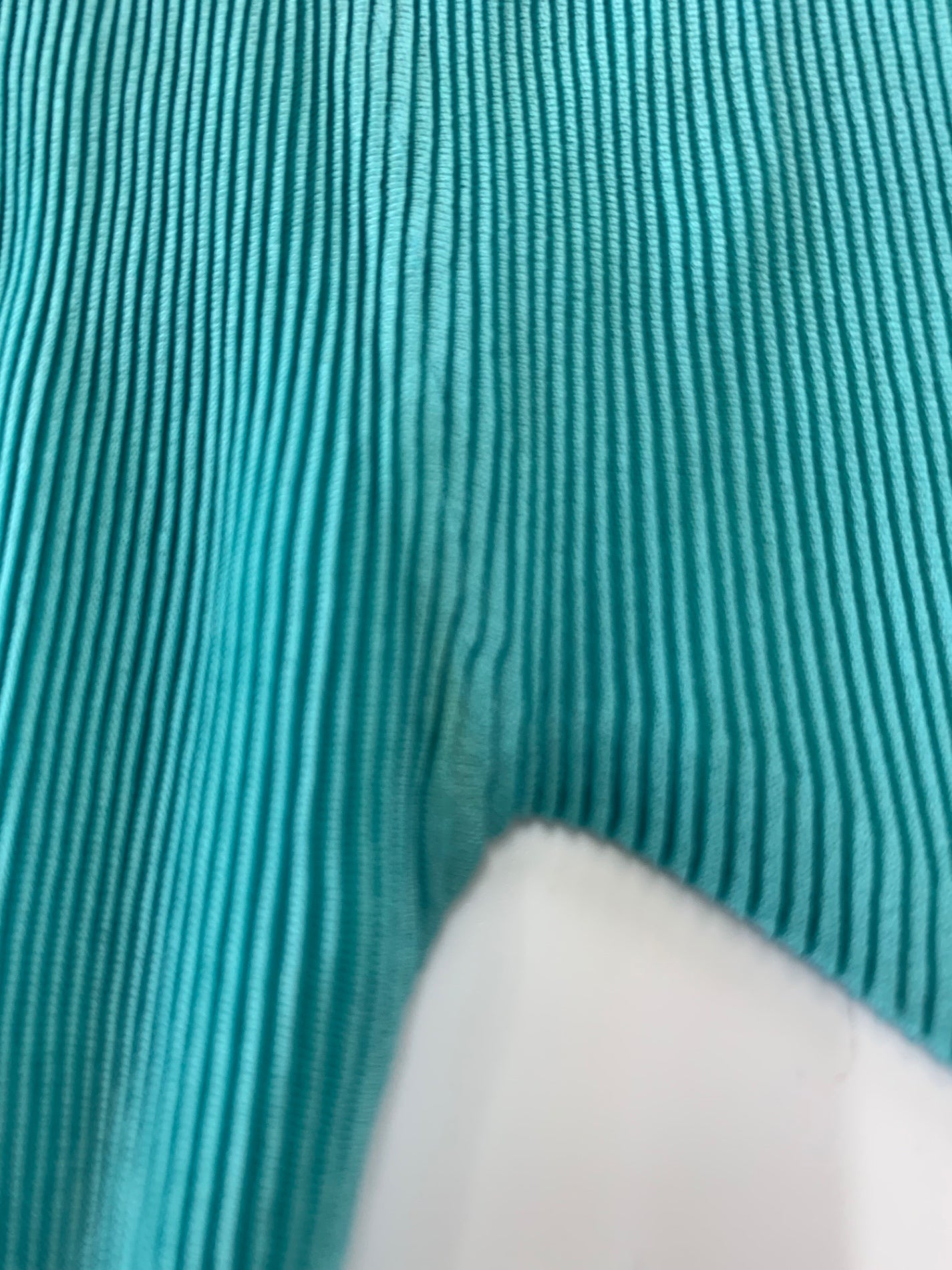 プリーツプリーズイッセイミヤケ PP41-FK317 プルオーバー 3 ブルー Vネック ITIH6ZBG80NW