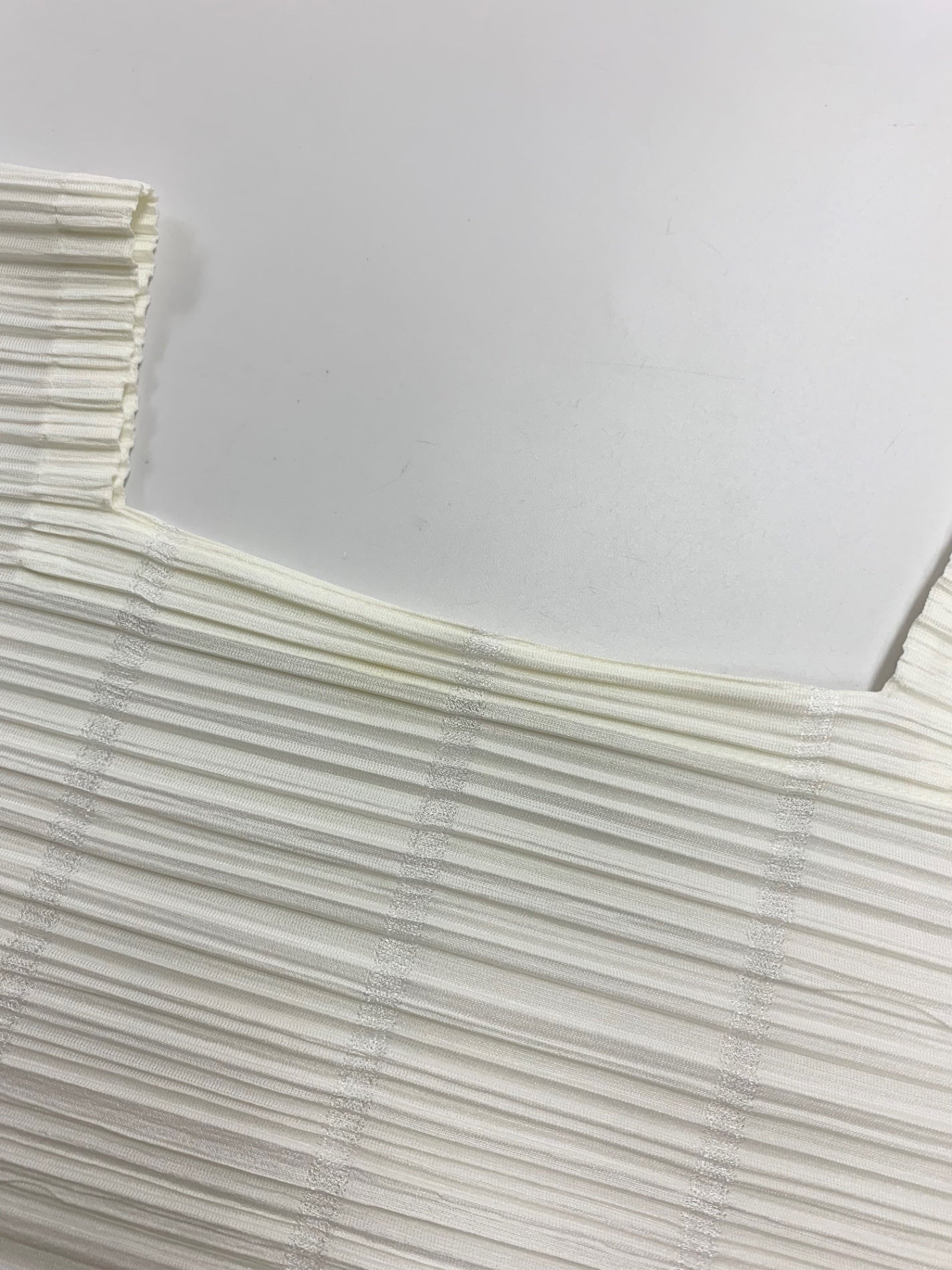 プリーツプリーズイッセイミヤケ PP53-JK502 カットソー 3 ホワイト プリーツデザイン IT60OBC7J4GK