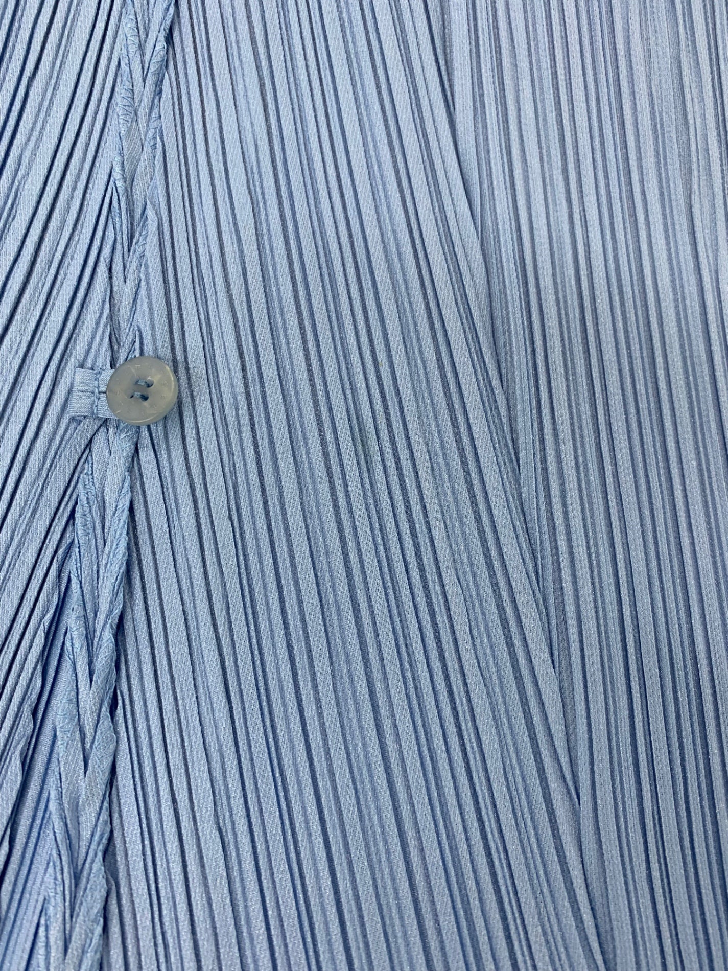 プリーツプリーズイッセイミヤケ PP11-JO166 トップス 3 ブルー プリーツ ITSWUXGZKZPW