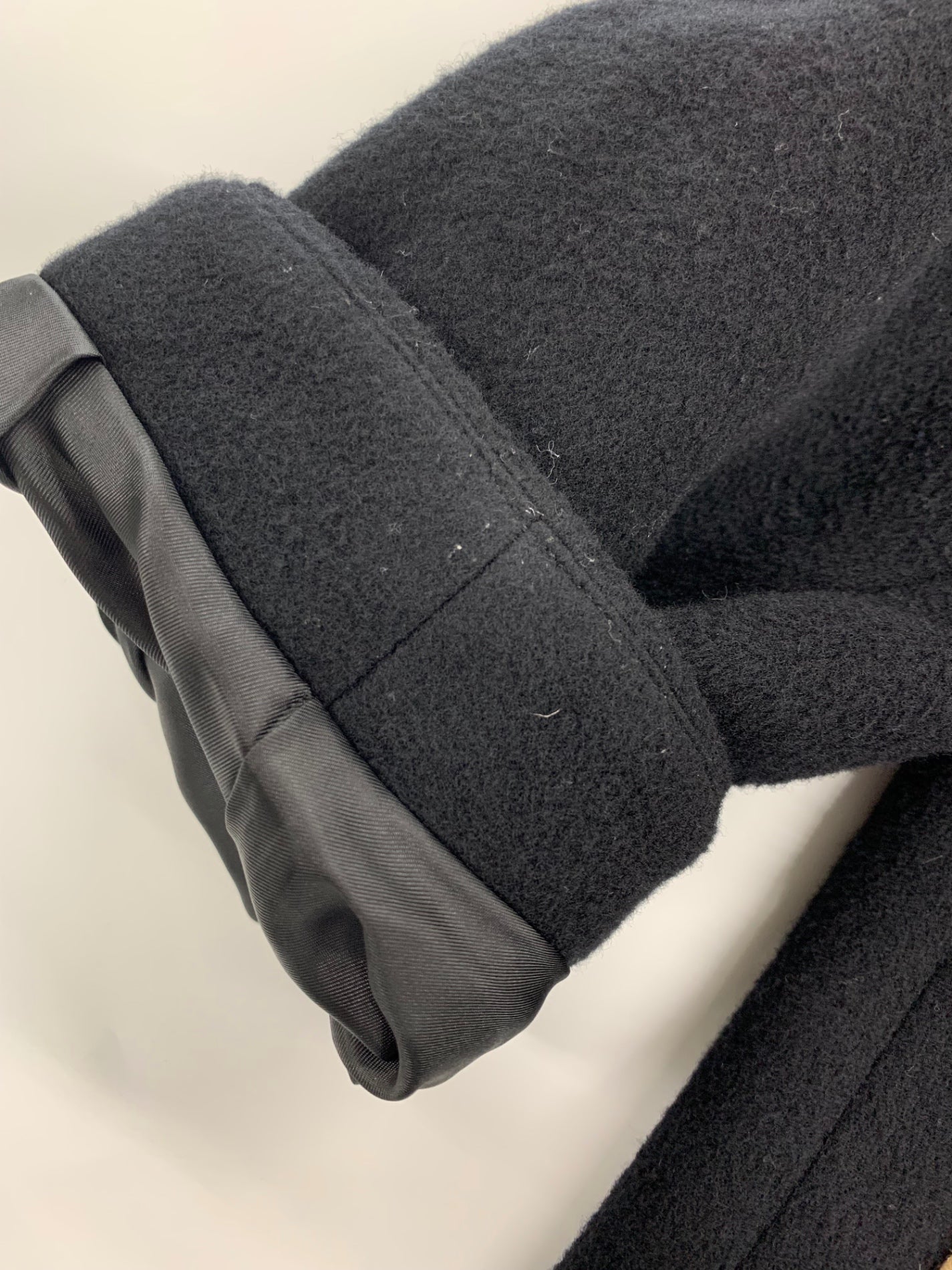 エムズグレイシー 019521 コート 40 ブラック スパンコール刺繍入りジップアップ ITUT9JR0WYSZ