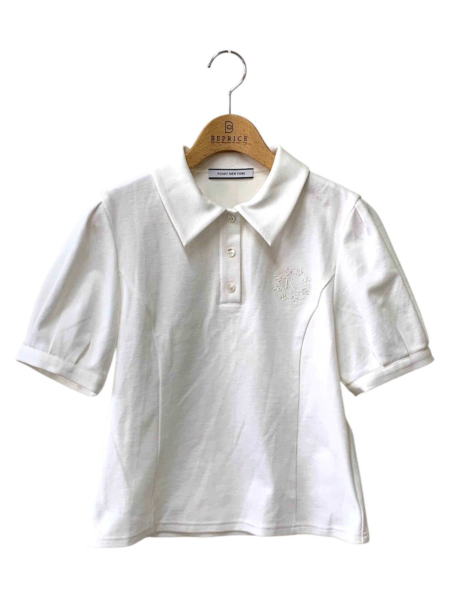 FOXEY BOUTIQUE - フォクシーブティック Blouse Marea 43741 ポロシャツ 38 ホワイト IT39Y9YX84A8 フォクシーブティック Blouse Marea 43741 ポロシャツ 38 ホワイト