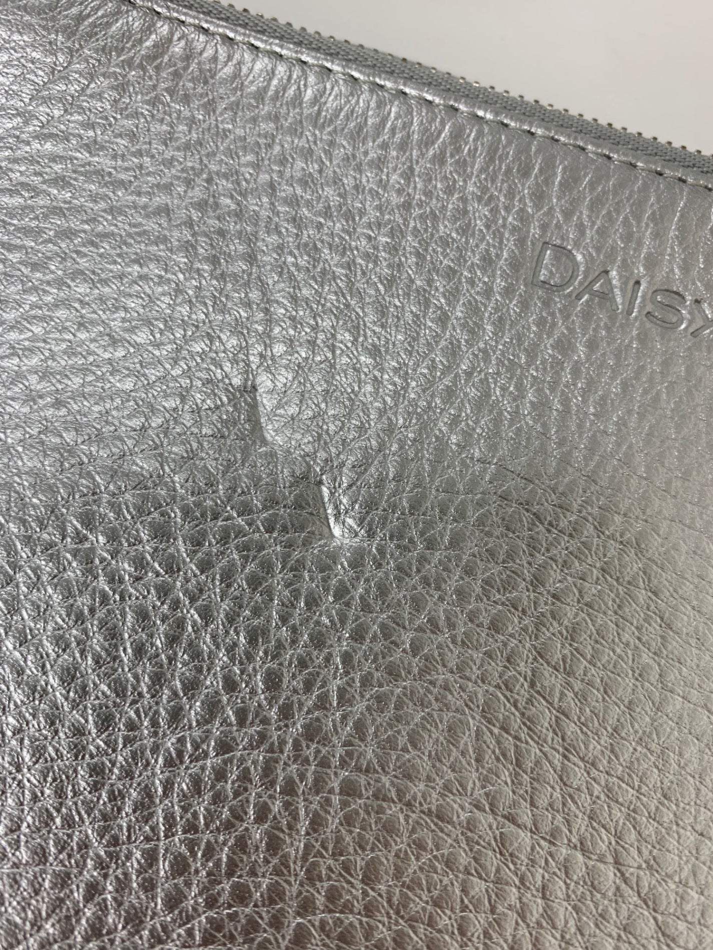 デイジーリン 02013 ショルダーバッグ シルバー ITFFSTN4PP7A