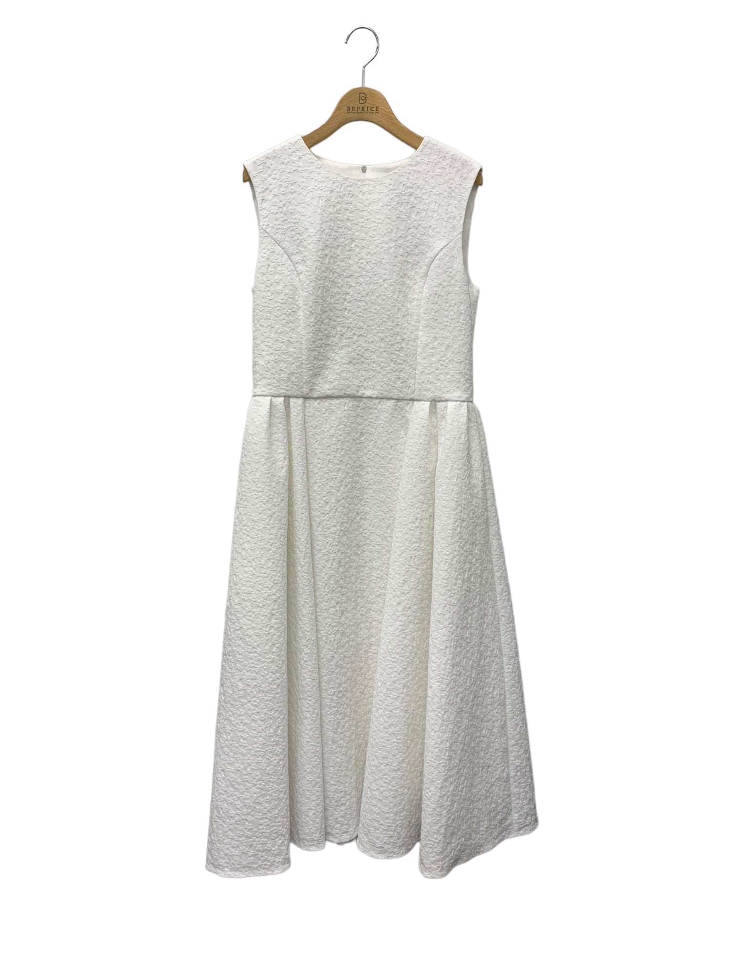 フォクシーニューヨーク Dress Eclairドレス エクレア 43288 42 ホワイト ワンピース | 中古ブランド品・古着通販ビープライス