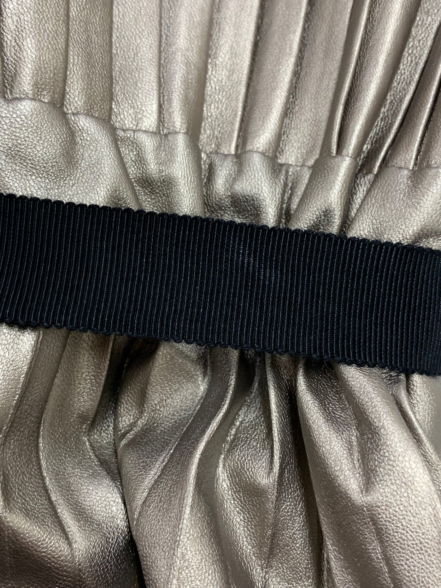 アドーア 531-1220908 プリーツスカート 38 ブラウン レザー風サテン ITW912OZWJYW