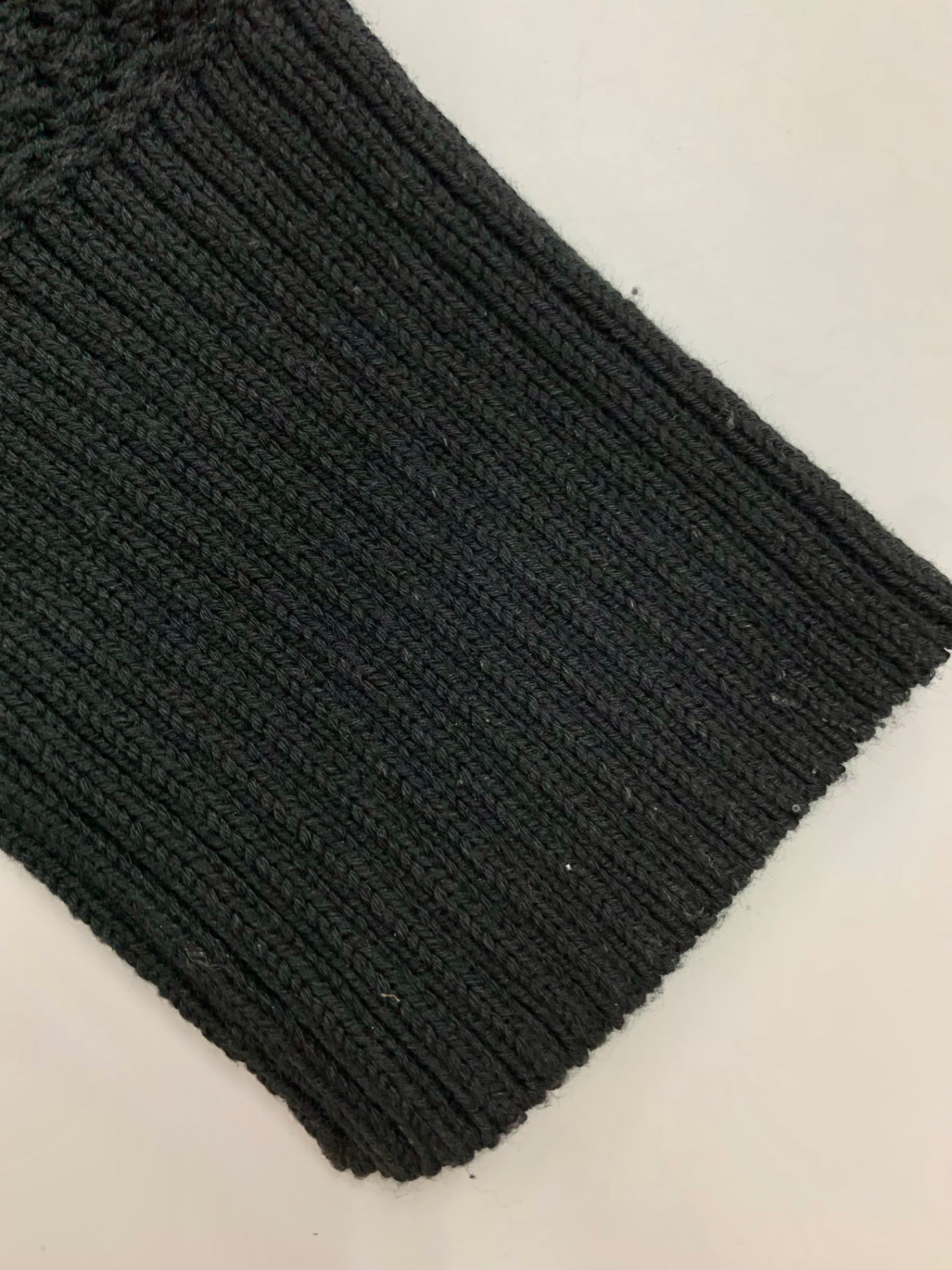 フォクシーブティック Cardigan Ellis 44408 カーディガン 40 ブラック アイレット柄 IT5GR5TQ0CVC