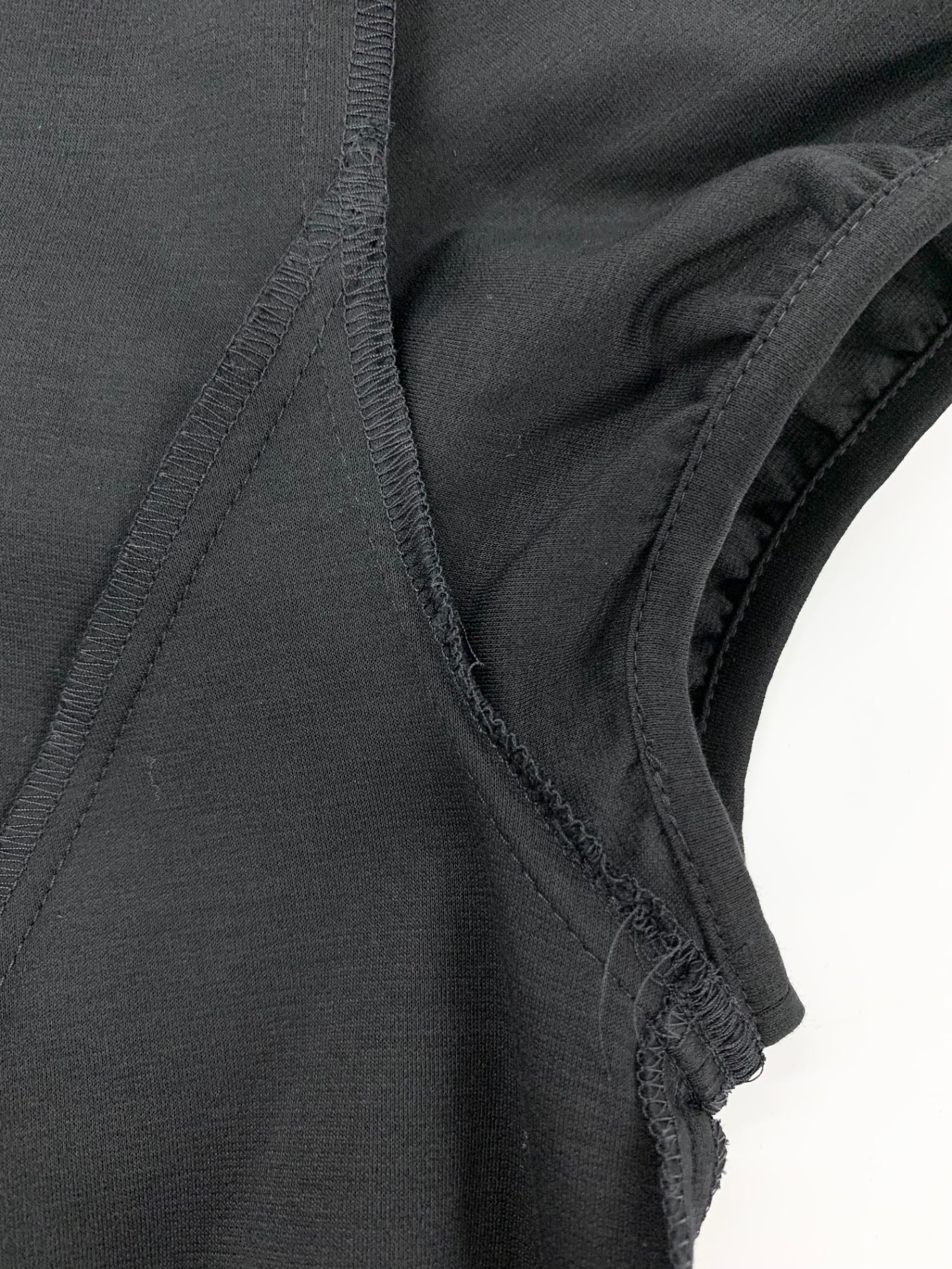 トゥービーシック W5J64-374-40 ワンピース 40 ブラック ベルト付き ITM0C0VLG8RO