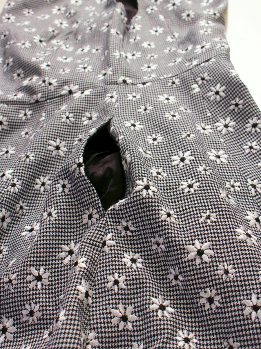 トッカ OPTOYW0833 ワンピース 0 ブラック 総柄 刺繍 フラワーモチーフ IT32Q1L9J0TS