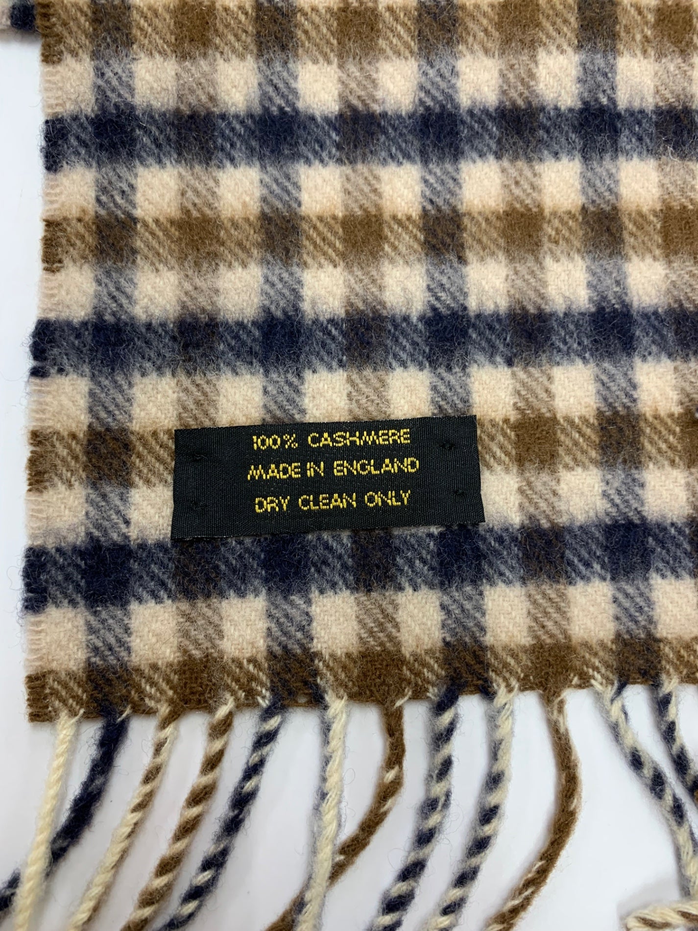 アクアスキュータム マフラー ベージュ カシミア チェック ITIPUIMYY7FU