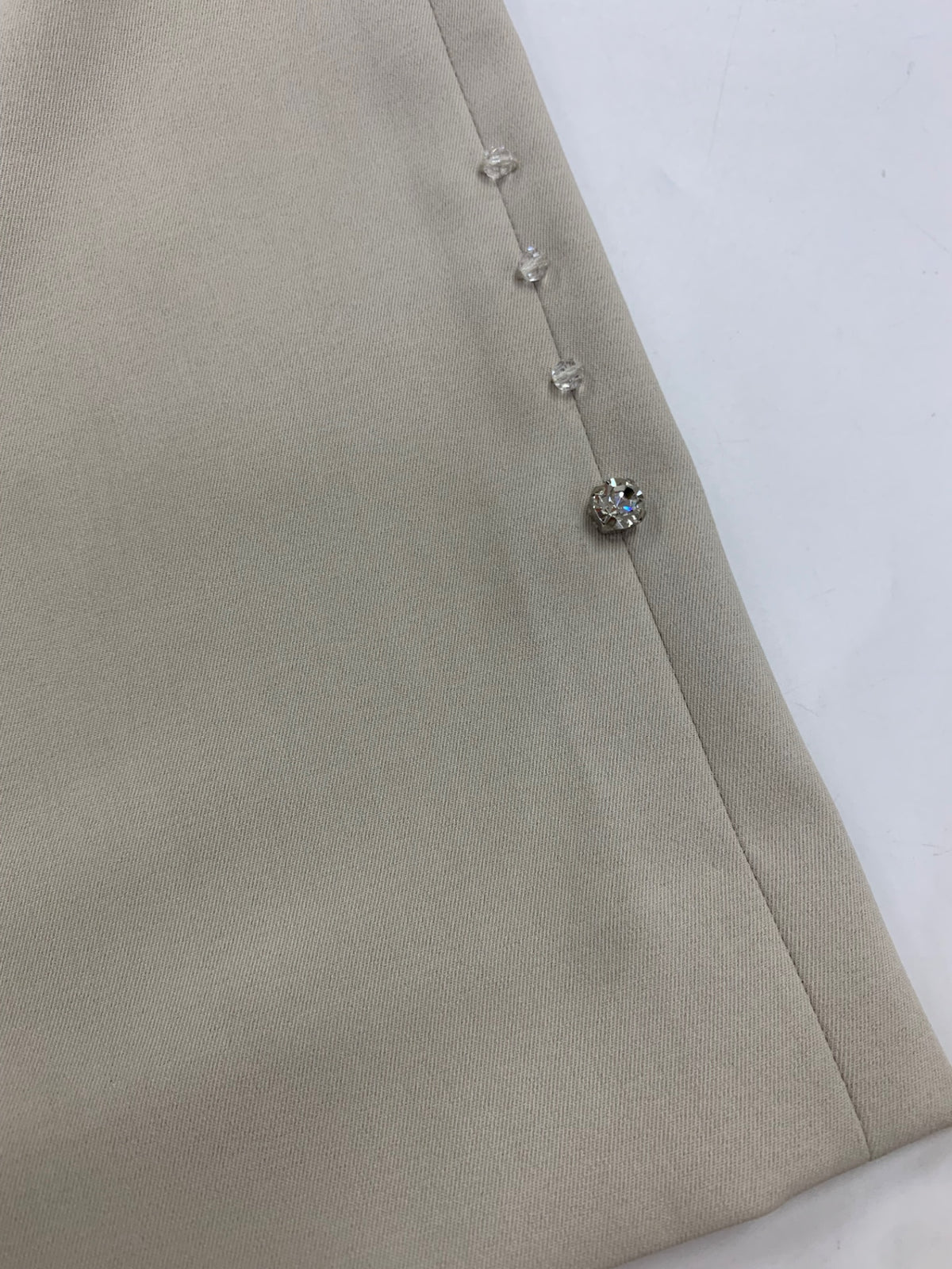 トゥービーシック ワルツラインストーン ワイドパンツ W5R06-710-40 42 ベージュ 25SS IT0N5T0XJXLW