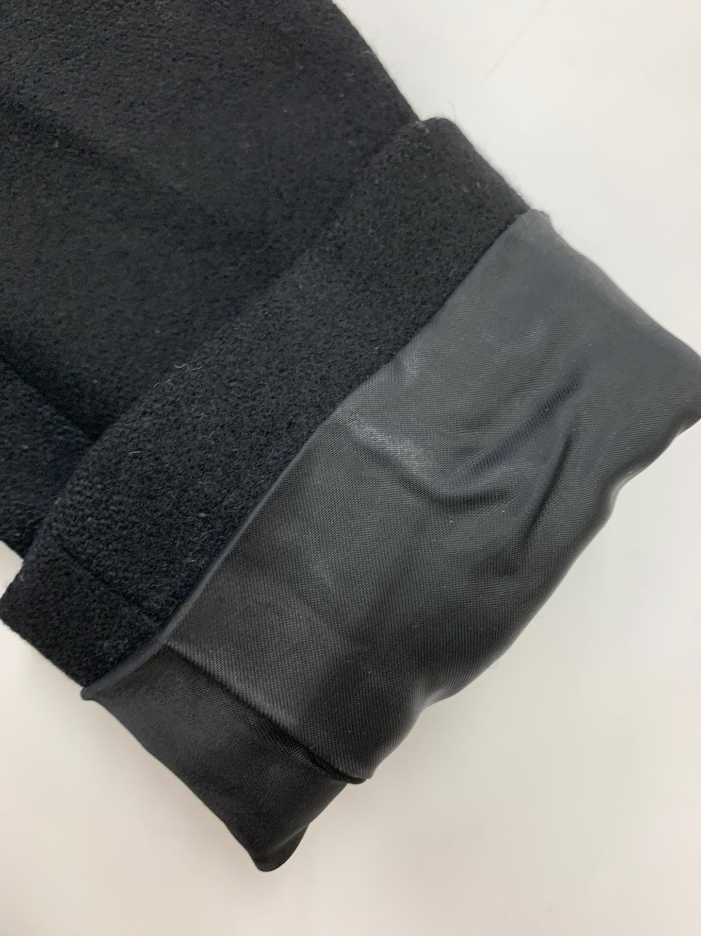 ブルーレーベルクレストブリッジ 55B29-288-09 チェスターコート 38 ブラック ウール ラビットファー IT8V4K7E4IAO