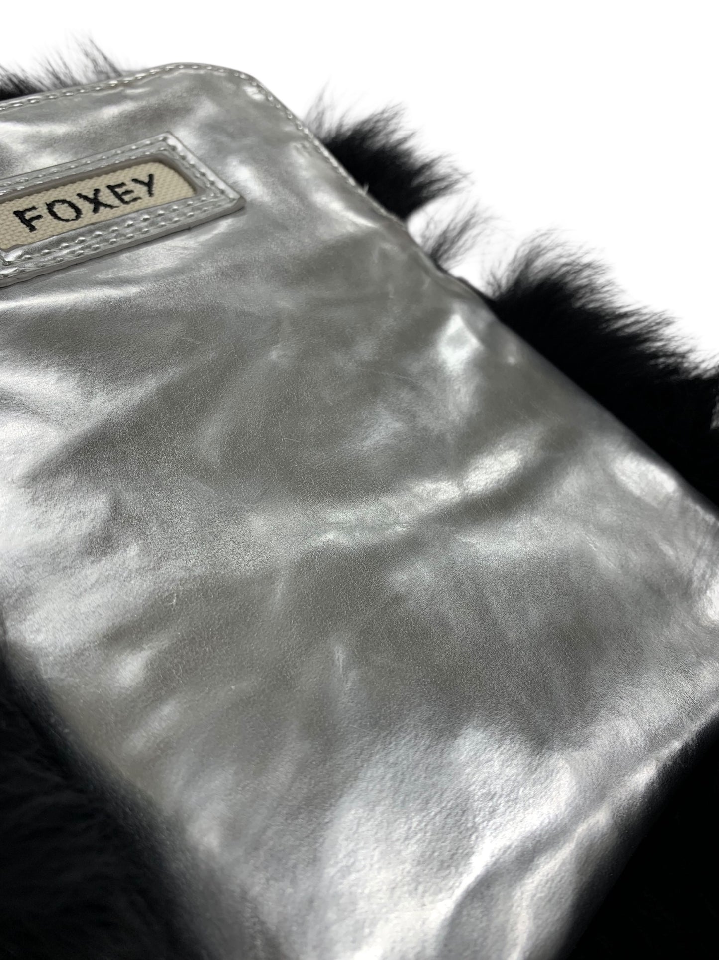 フォクシーブティック ショルダーポーチ ブラック ファー ITW7X06YXRXC