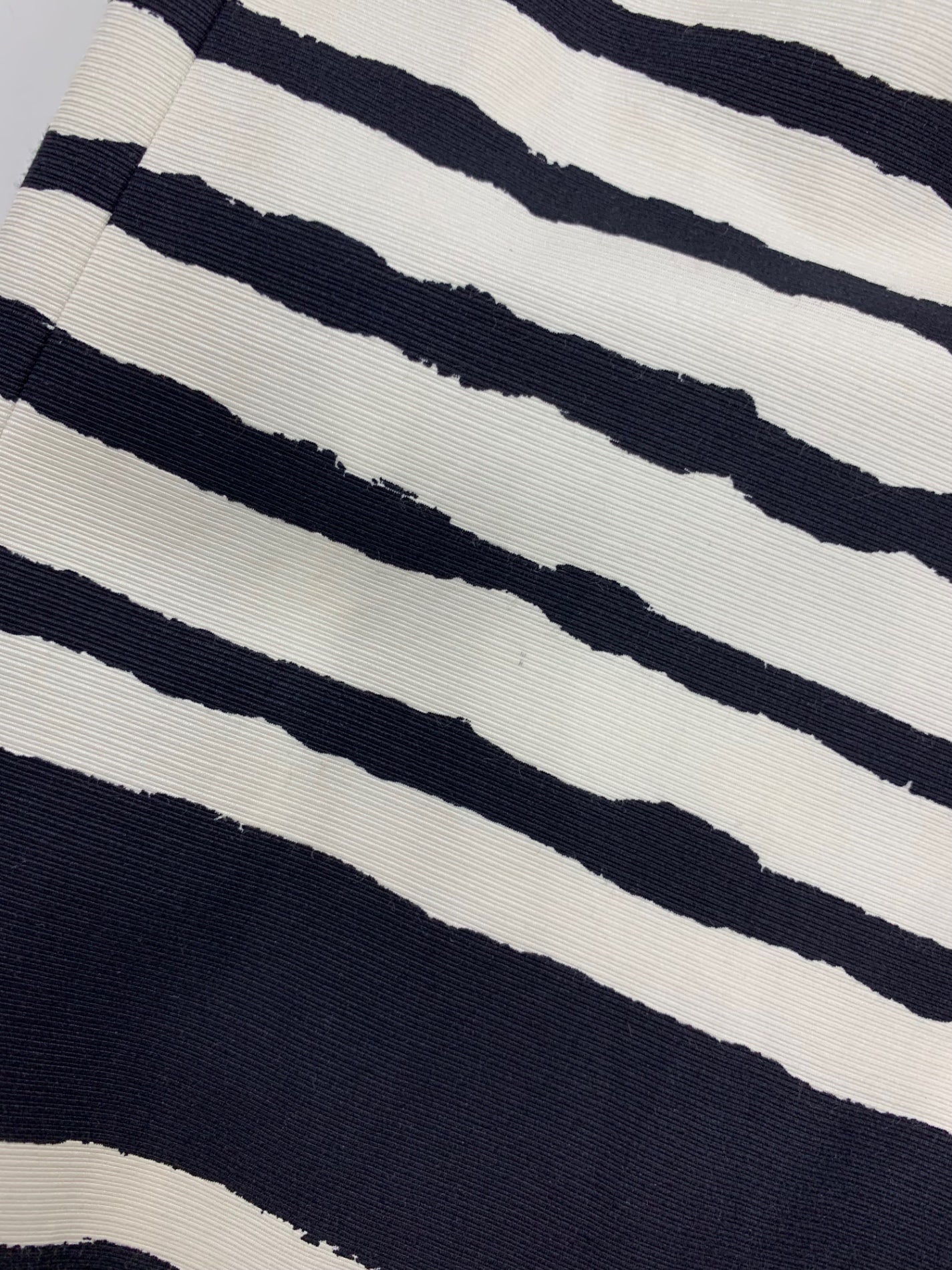 トゥービーシック W5S13-328-05 スカート 40 ネイビー ストライプ ウエストリボン ITK6SK3XE5BW