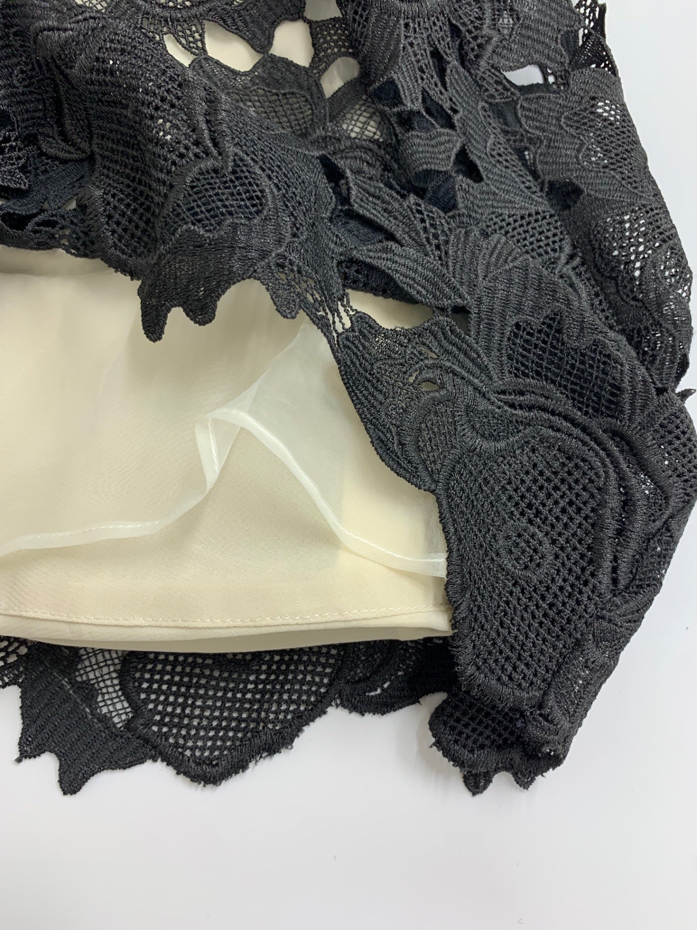 アリス&オリビア チュニック 0 ブラック レースキャミ ITQI3NVEXVLS 【SALE】