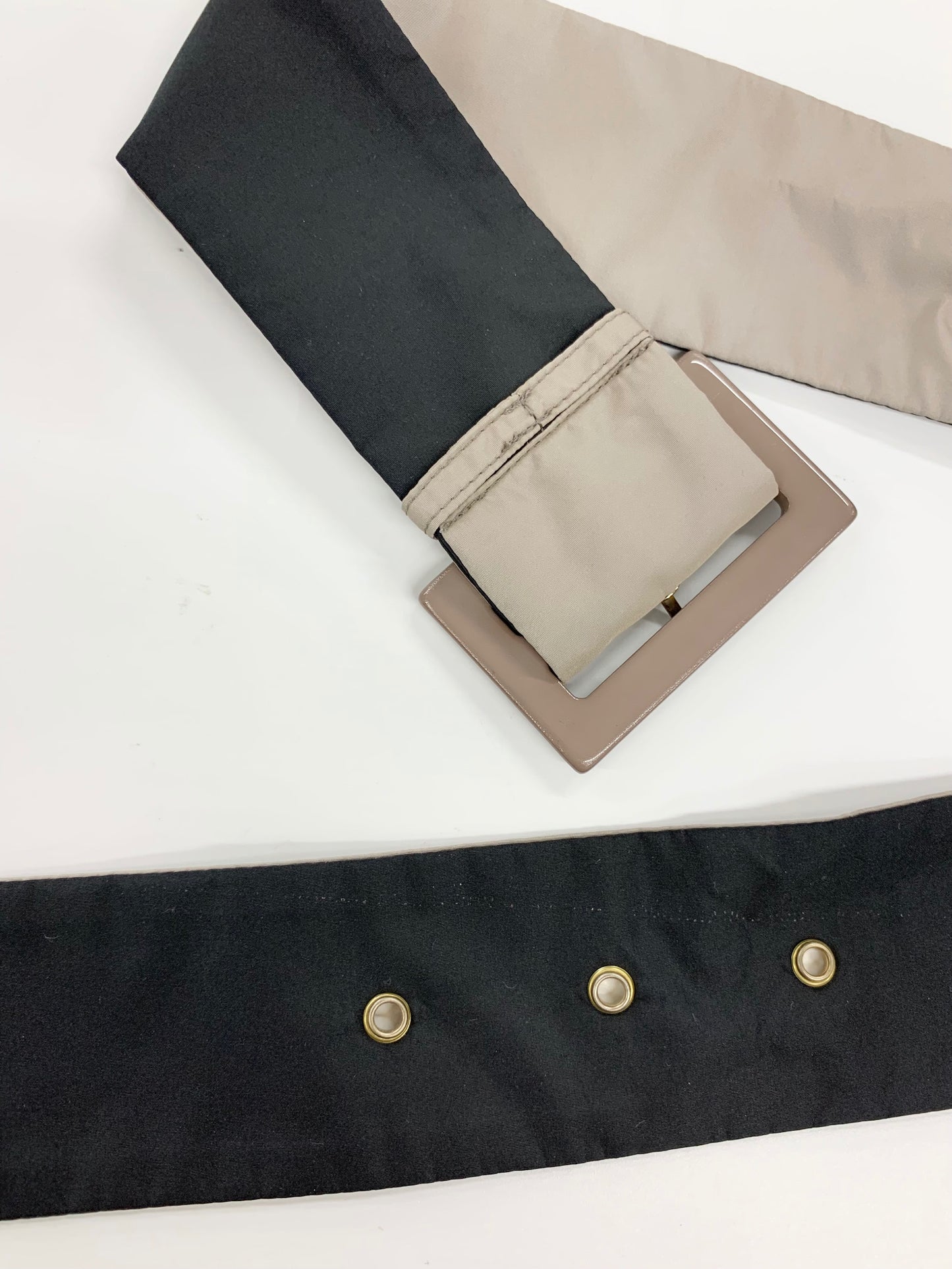 ヘルノ IM0101D コート 40 グレージュ リバーシブル 光沢 ITCSW5C9Z4DS 【SALE】