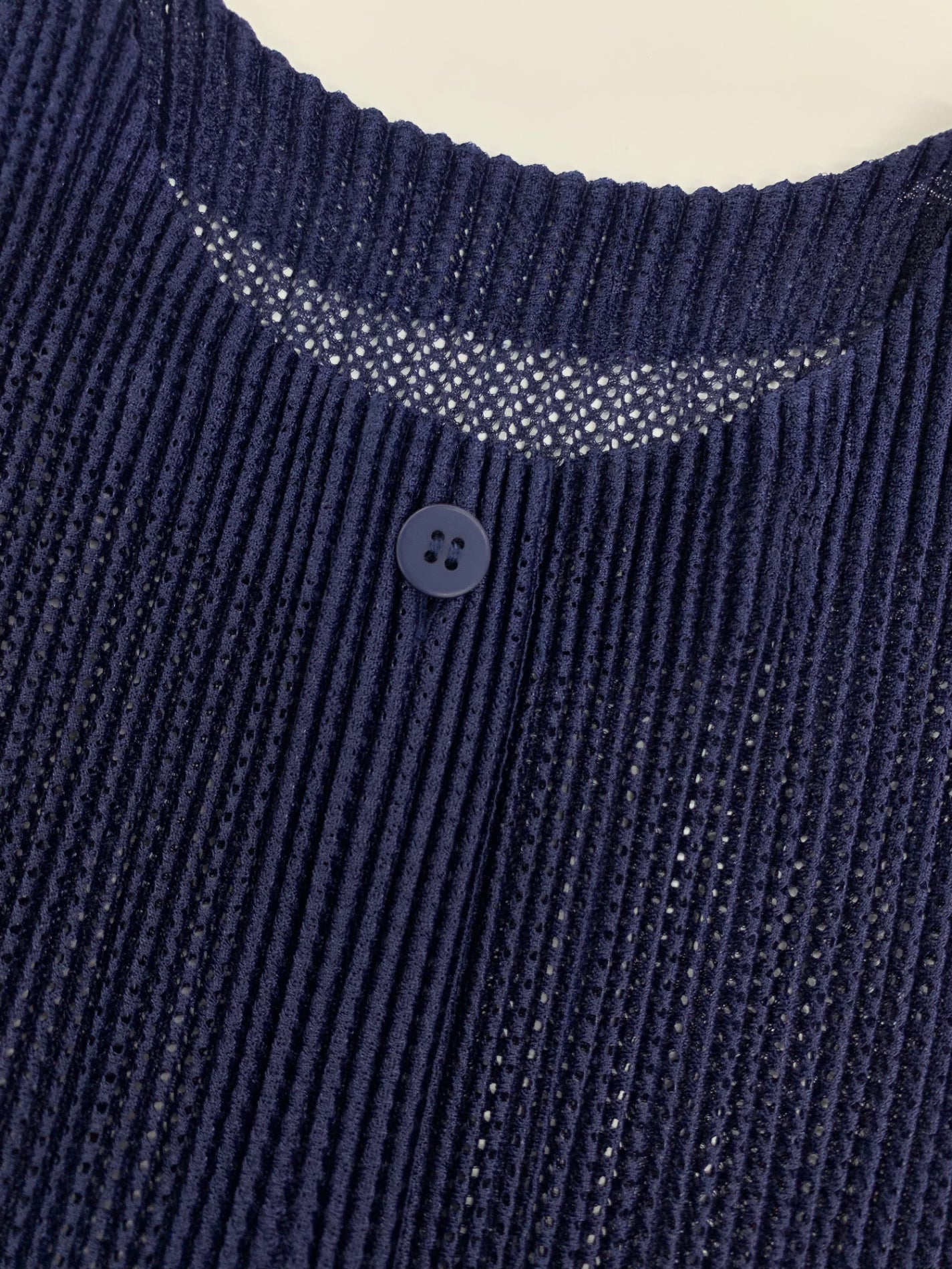 プリーツプリーズイッセイミヤケ PP43FO363 カーディガン 3 ネイビー 24AW IT30N5LV2FEY