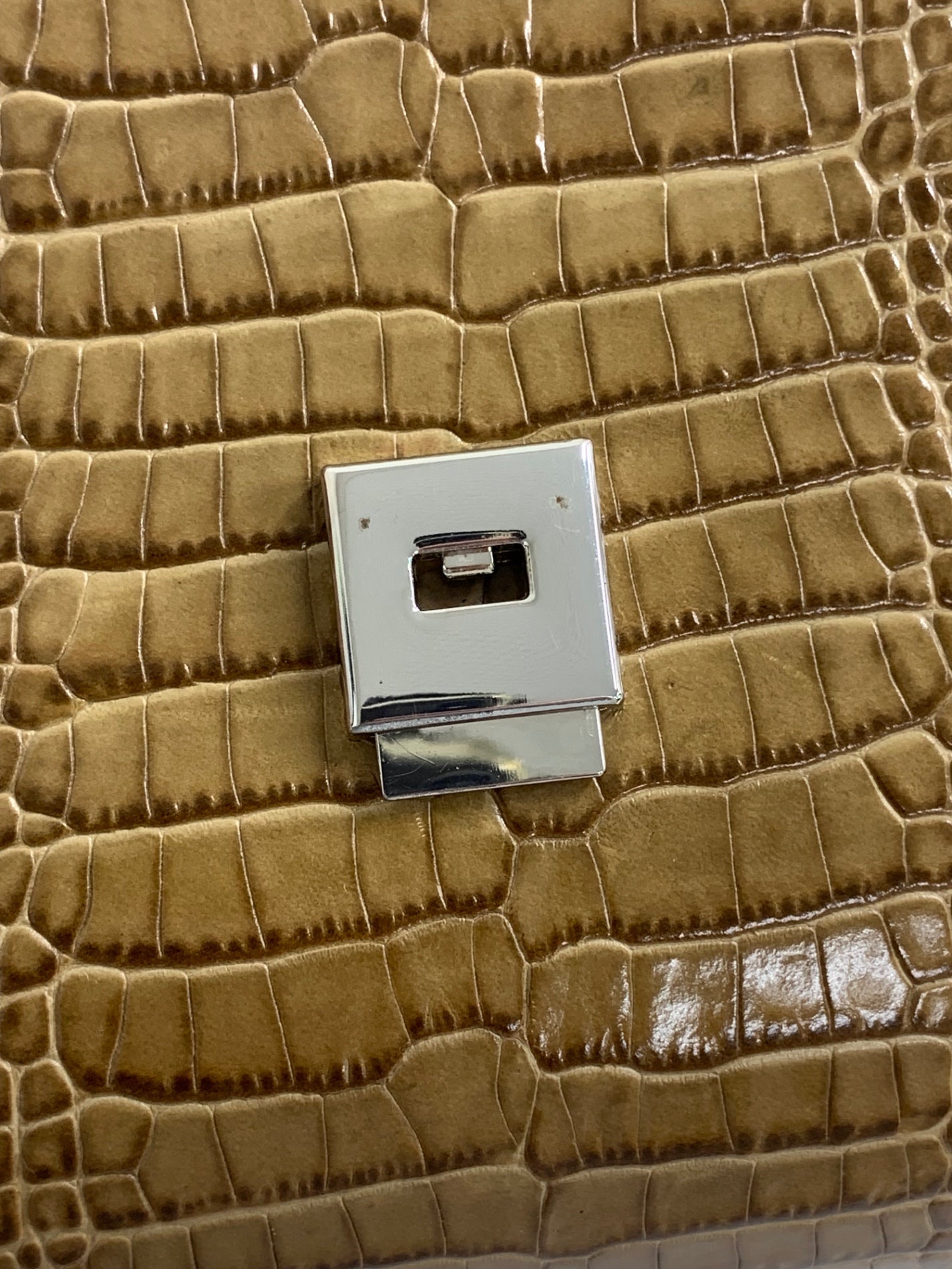 フォクシーブティック GRACE 37750 ショルダーバッグ ブラウン クロコ型押し ITSQSFJZ40VS 【SALE】