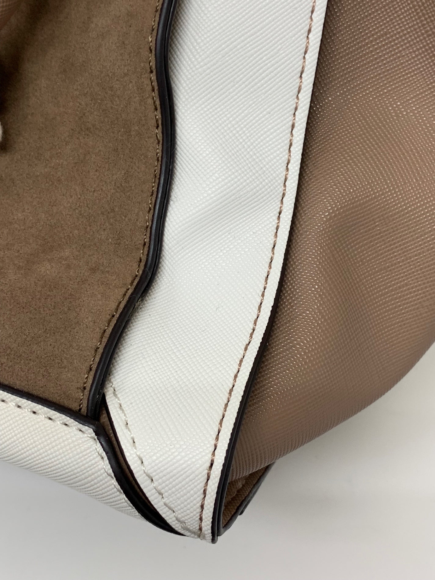 エムズグレイシー 994505 ハンドバッグ ブラウン 人形チャーム付き IT3I29NQMCP0