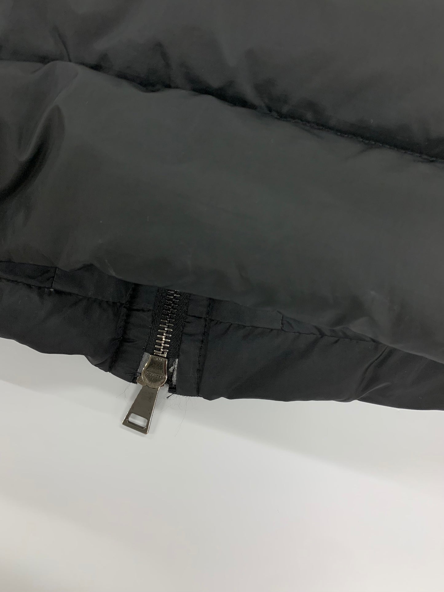 モンクレール FABRE GIUBBTTO A20934998800 ダウンコート 0 ブラック ITCD3YR10MBU 【SALE】