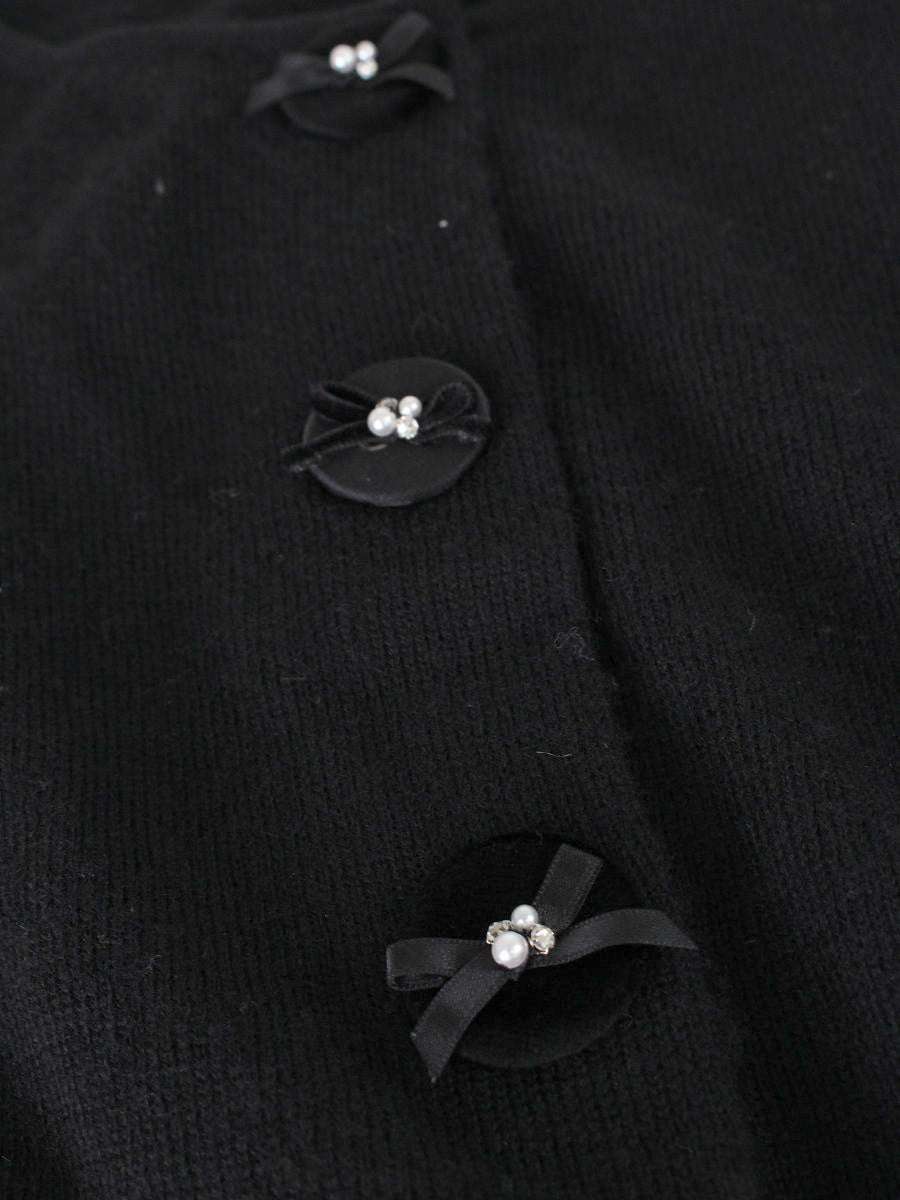 ルネ カーディガン パールビジュー釦 カシミヤ混