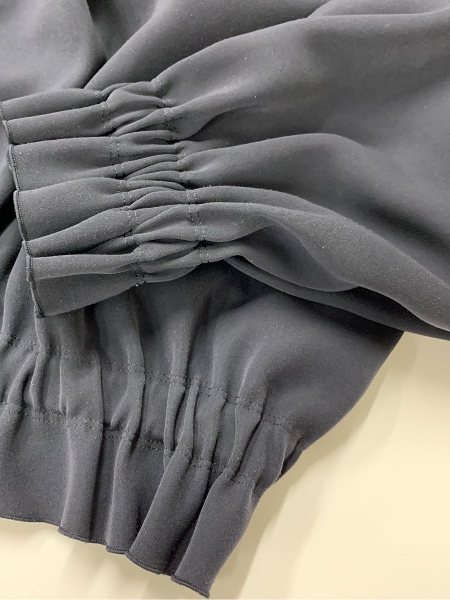 アディアム パーカー フリル フード