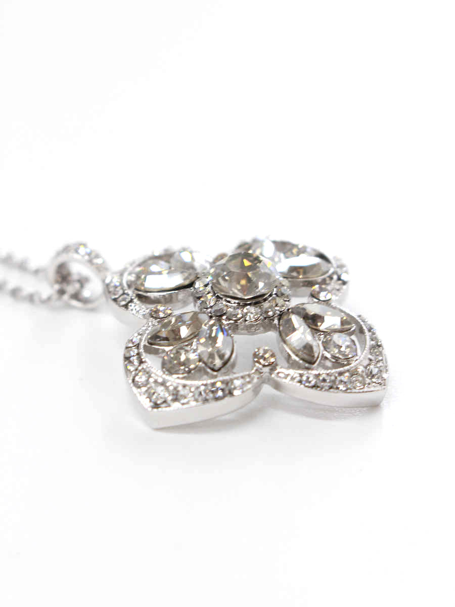 フォクシーブティック ネックレス FORTUNE NECKLACE フラワーモチーフ