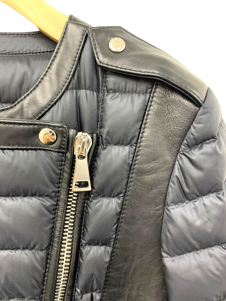 モンクレール ARUM GIUBBOTTO C10934598080 ダウンジャケット 1 ブラック ライダース IT4DQQV4TRRB 【SALE】