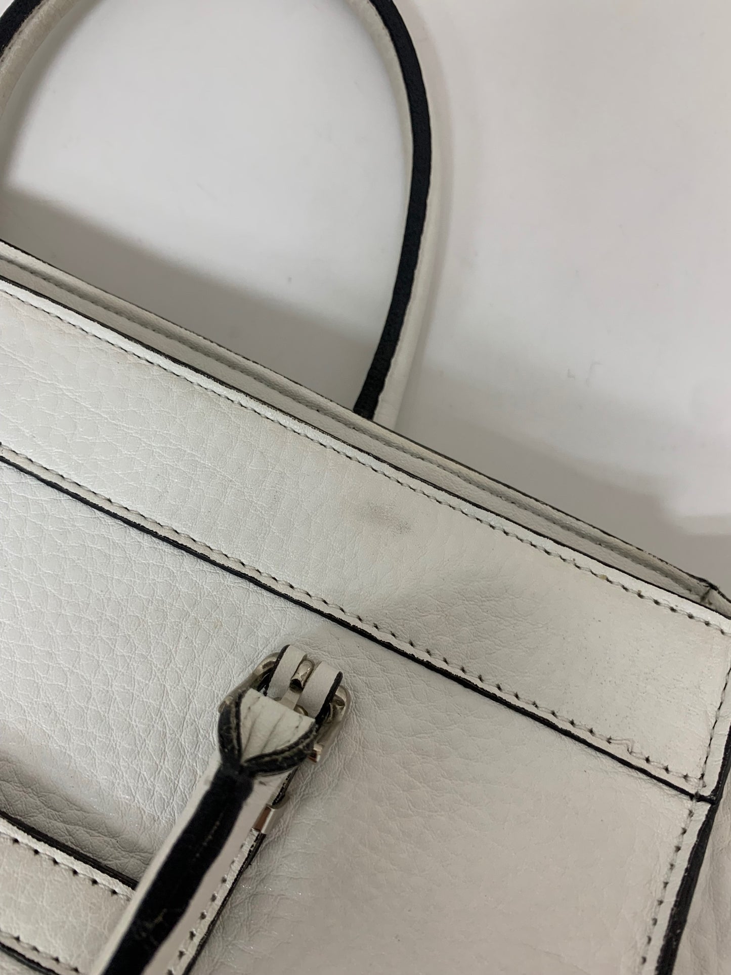 デイジーリン for フォクシー 34825 ハンドバッグ ホワイト IT4N1HMU1G7W