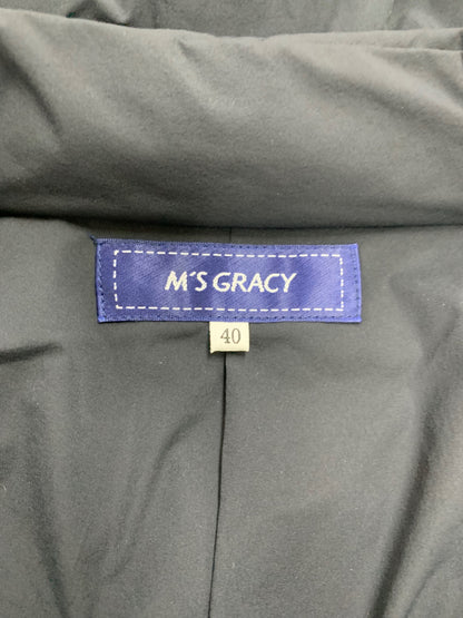 エムズグレイシー 319605 アウター 40 ブラック フェイクファー付き カメリアジップ パールアプリケ ITOJYACDFPFK