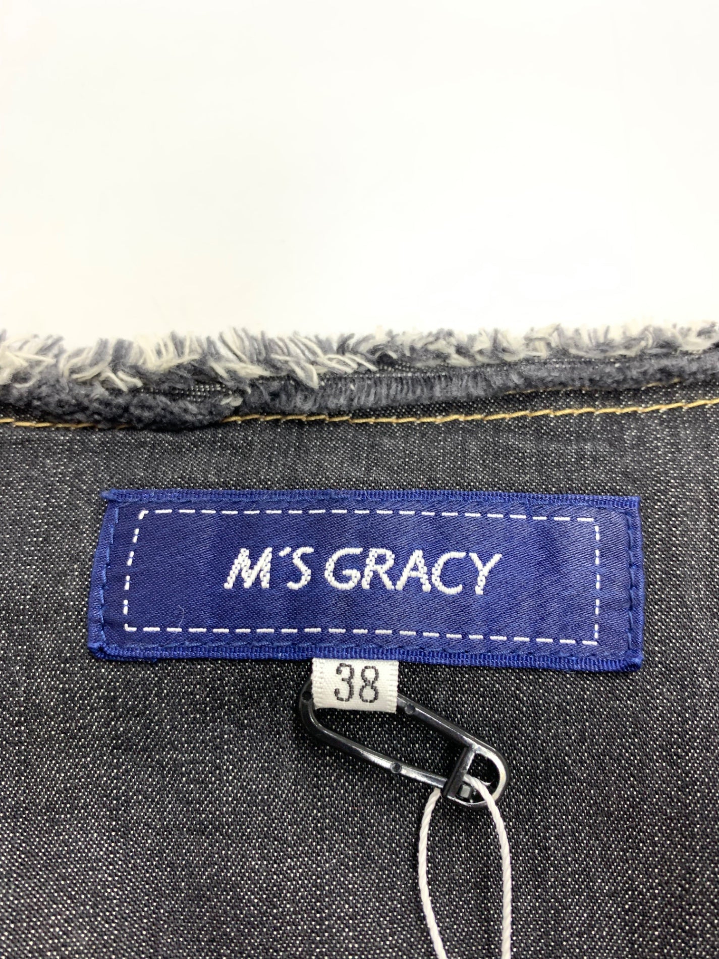 新品タグ付✨エムズグレイシー M'S GRACY デニムジャケット フリル 38 エムズグレイシー 414112 デニムジャケット 38 ブラック フリル | 中古
